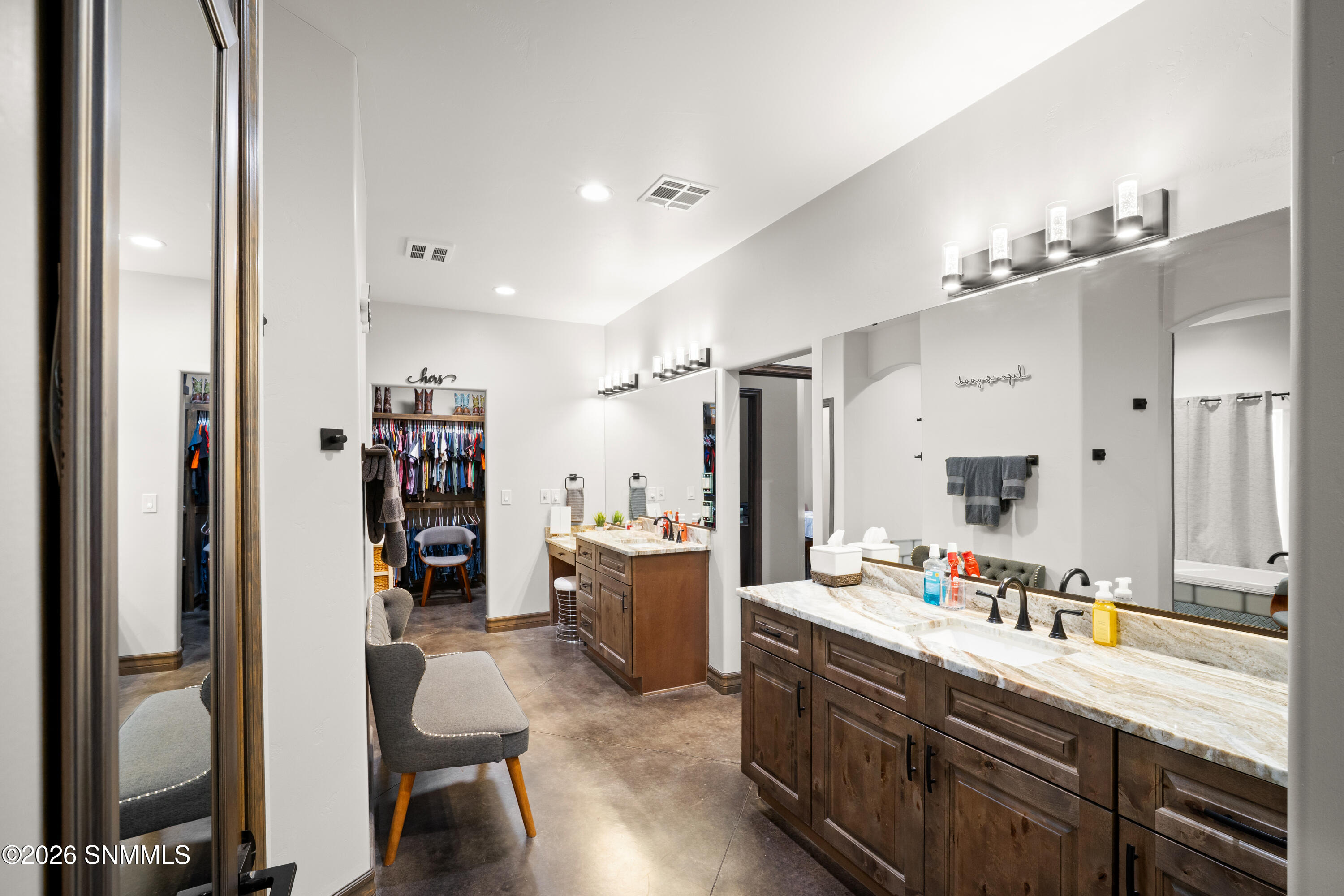 1280-Rosita-Ct-MLS-Camera-Guy-61
