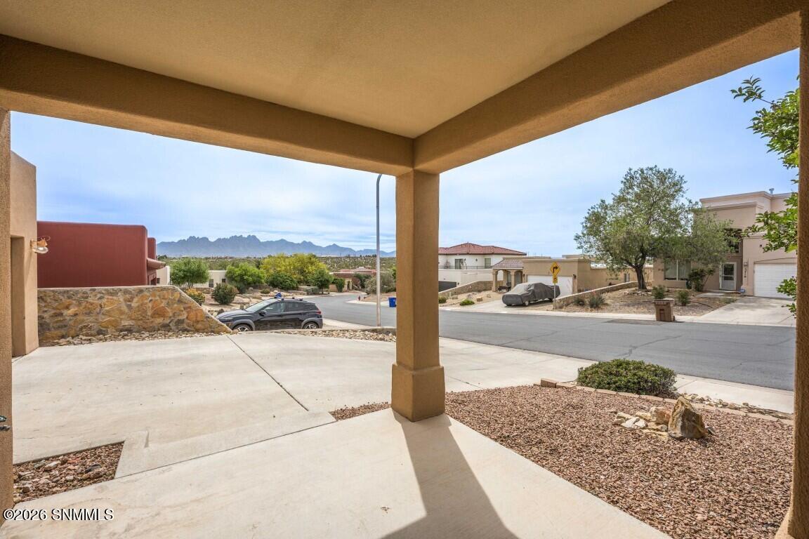 4-web-or-mls-Snappin Homes (Ascencion372