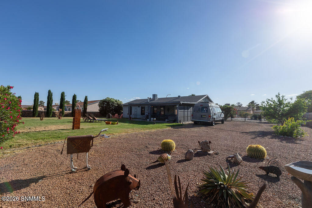 5612centurylane--26