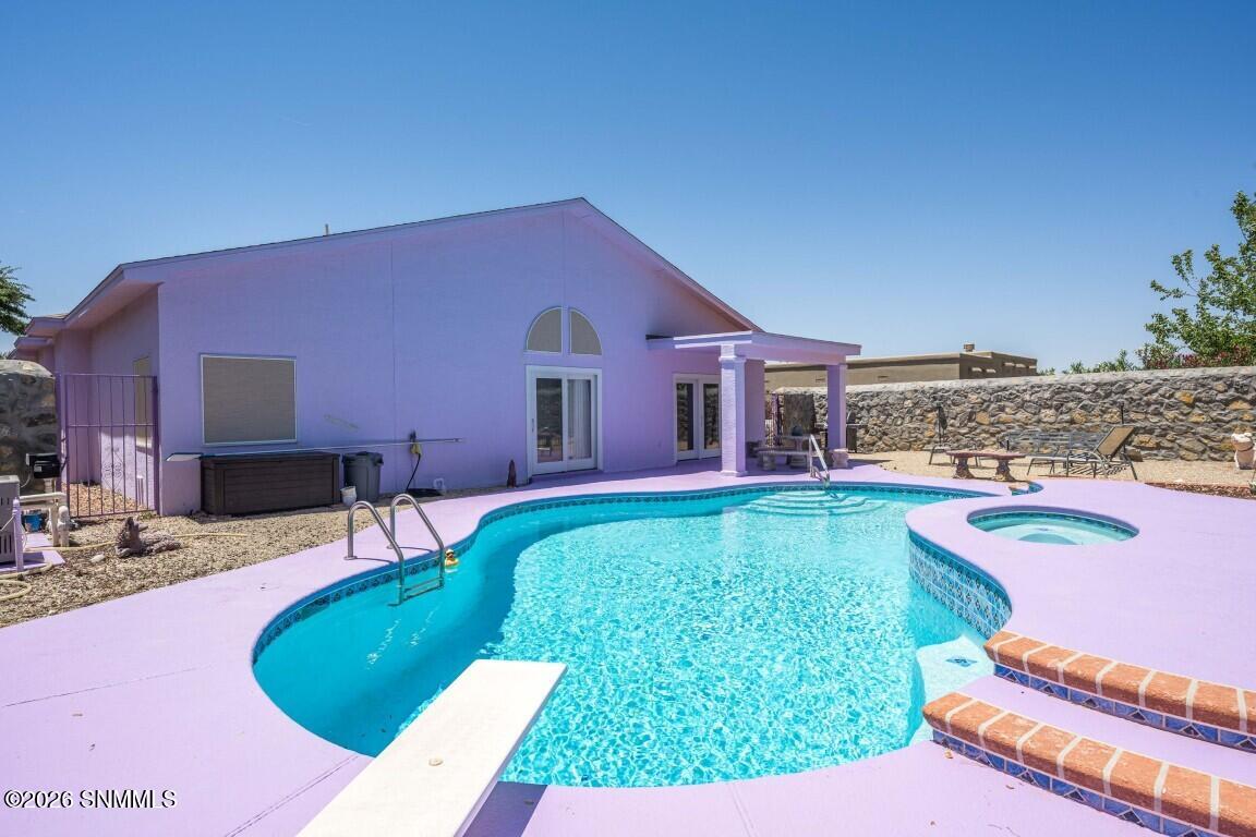 47-web-or-mls-Snappin Homes (CanyonVerde