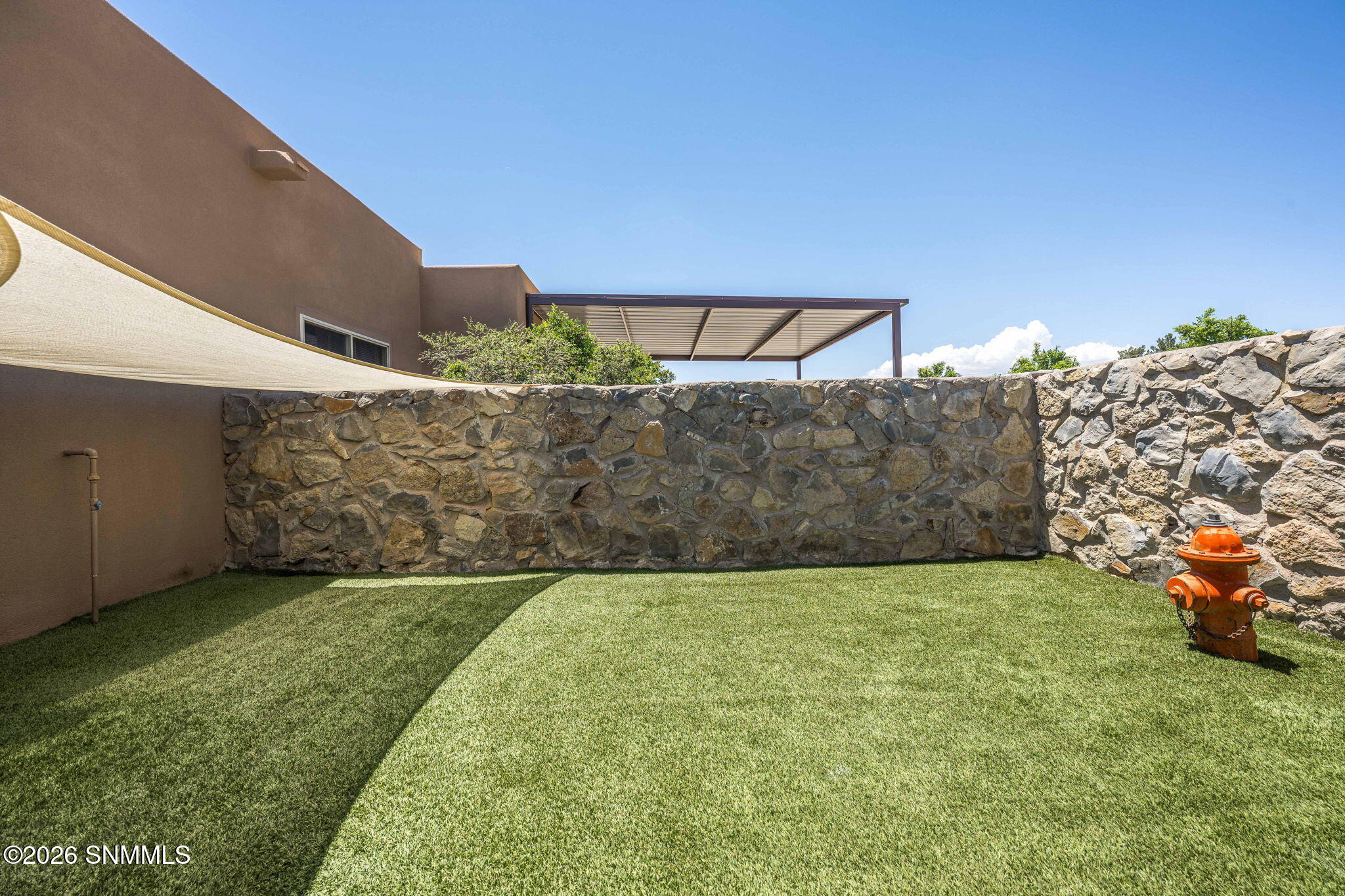 42-web-or-mls-Snappin Homes (DocBar3290)