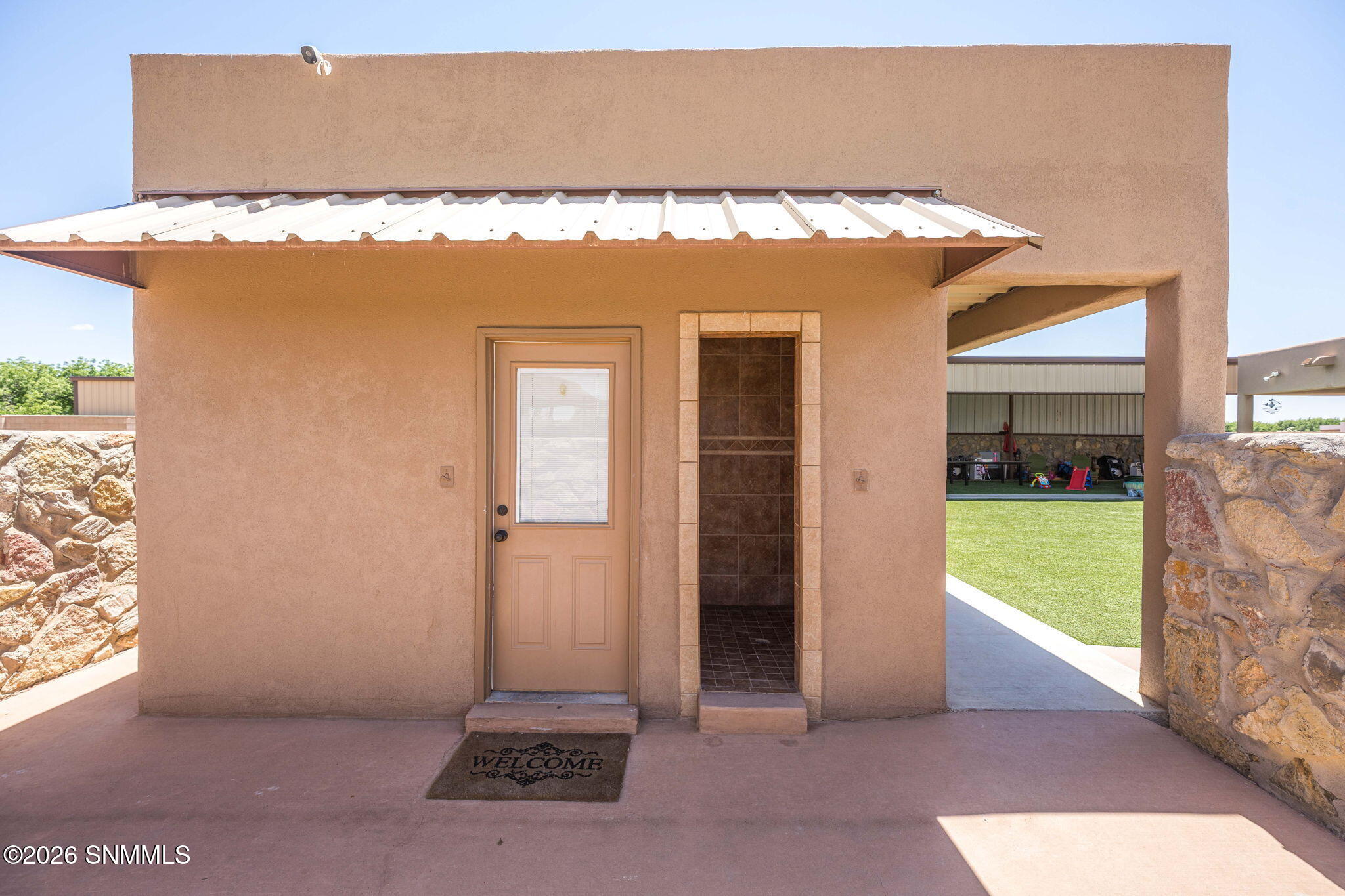 49-web-or-mls-Snappin Homes (DocBar3290)