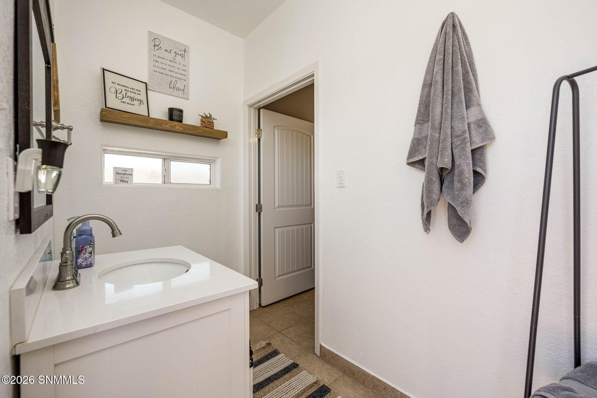 54-web-or-mls-Snappin Homes (DocBar3290)