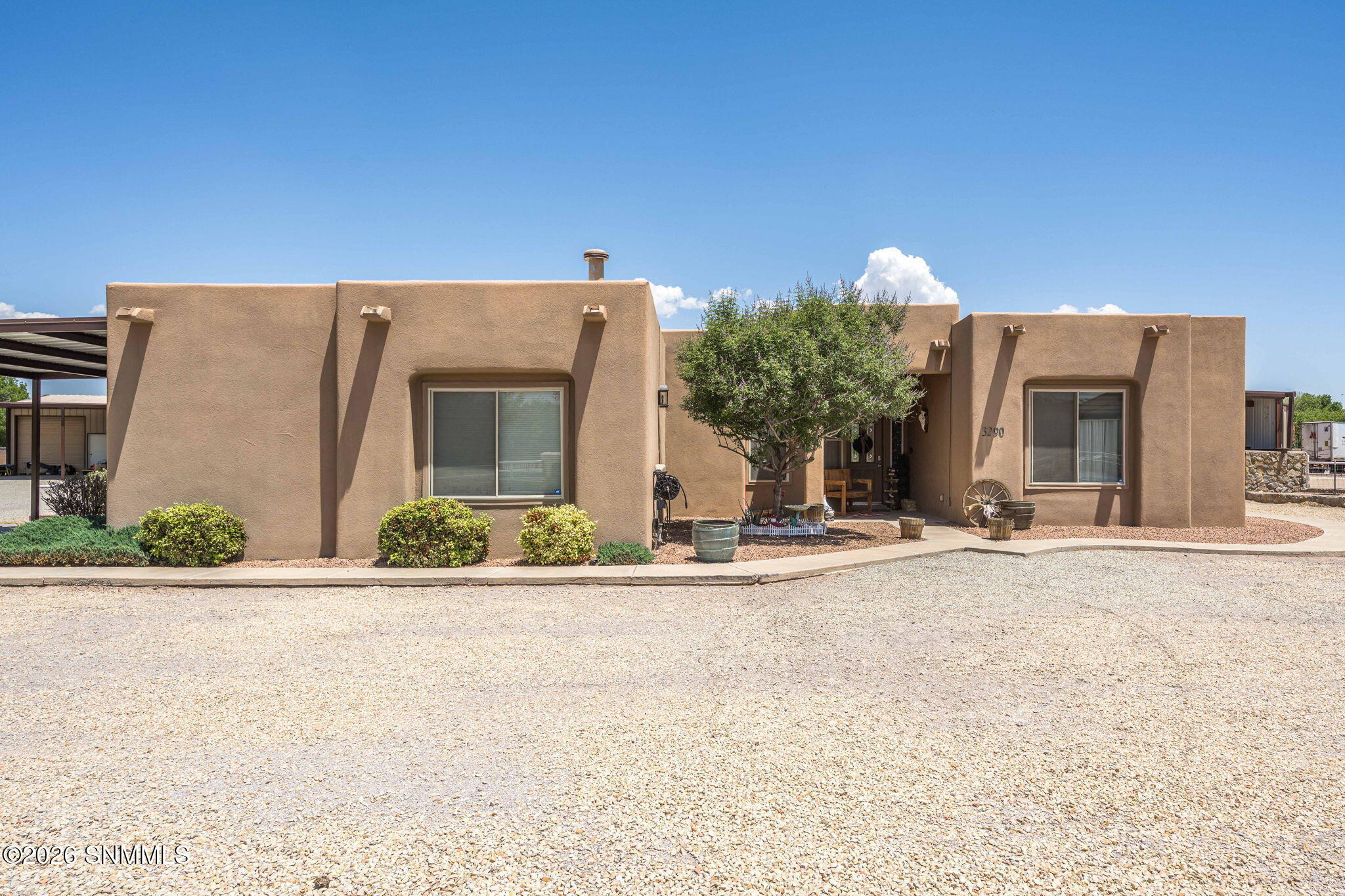 3-web-or-mls-Snappin Homes (DocBar3290)-