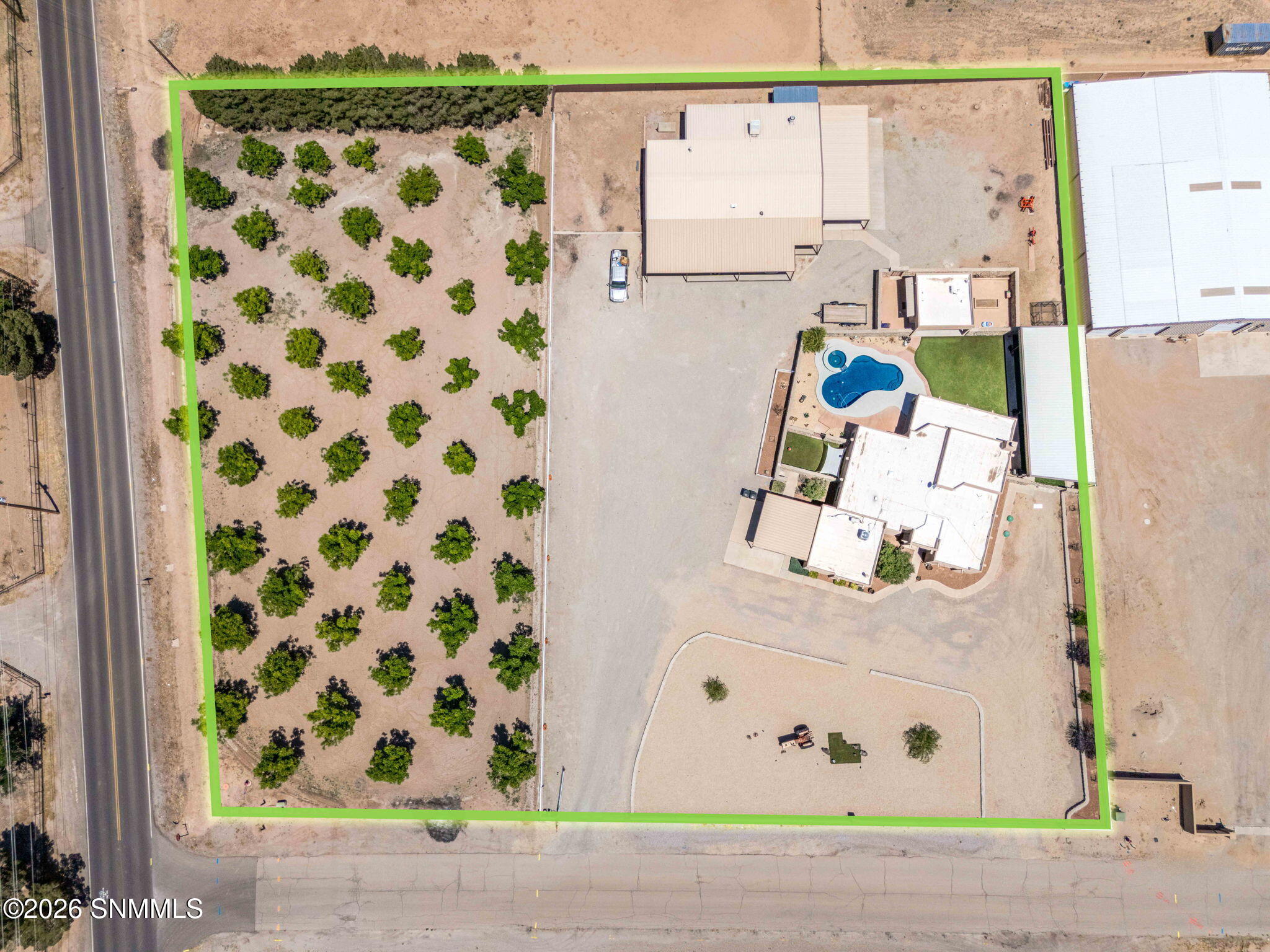 97-web-or-mls-Snappin Homes (DocBar3290)