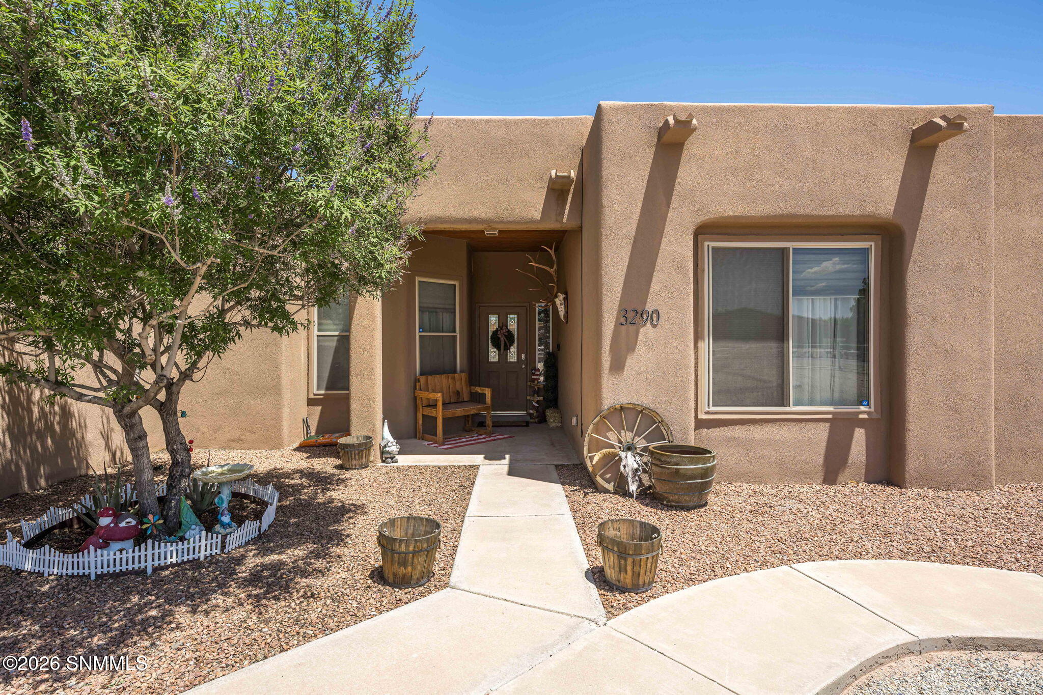 4-web-or-mls-Snappin Homes (DocBar3290)-