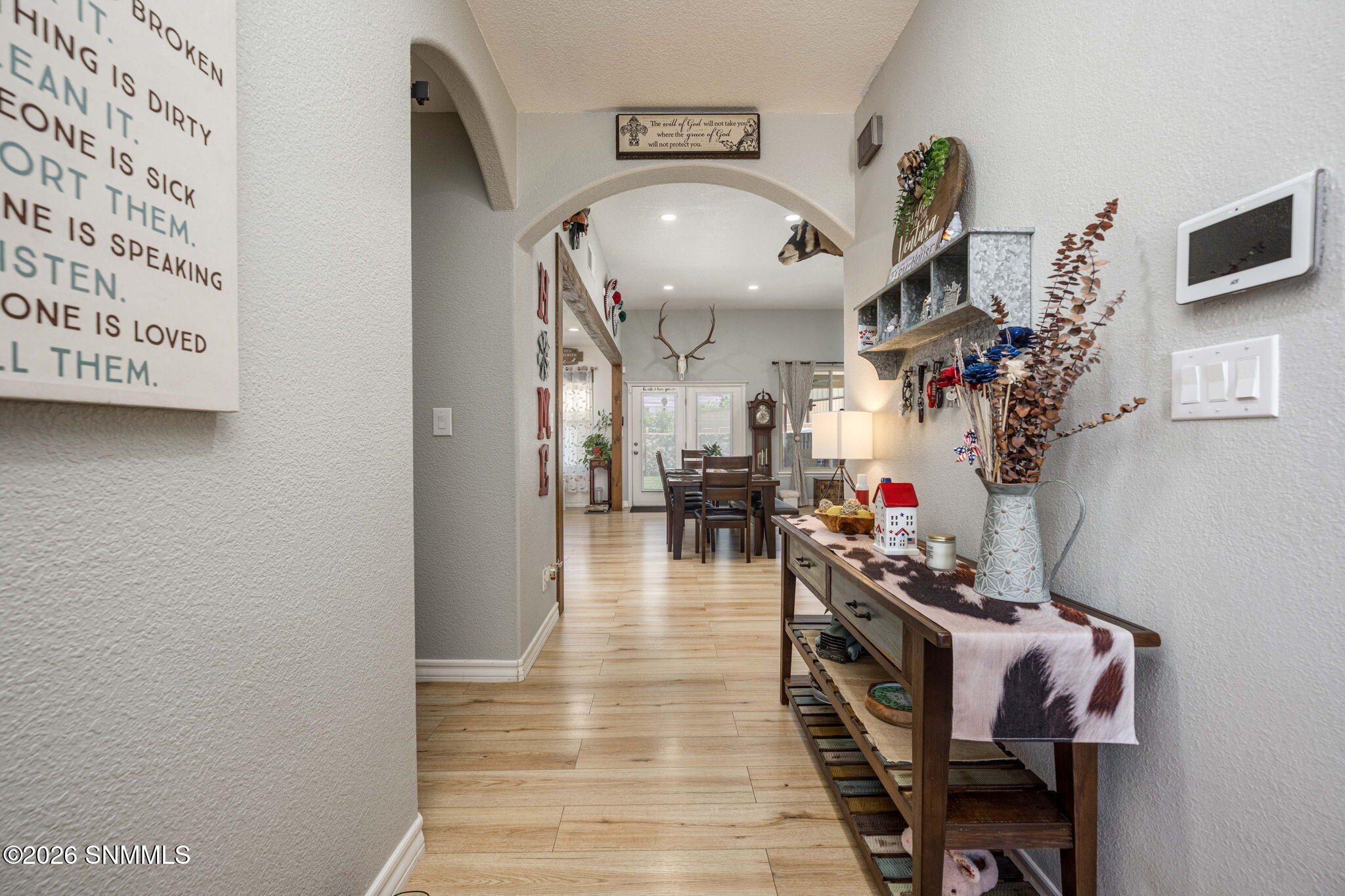 5-web-or-mls-Snappin Homes (DocBar3290)-