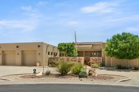 1230 City Lights Place, Las Cruces, New Mexico 88007, 3 Bedrooms Bedrooms, ,2.5 BathroomsBathrooms,Residential,For Sale,City Lights,2601585