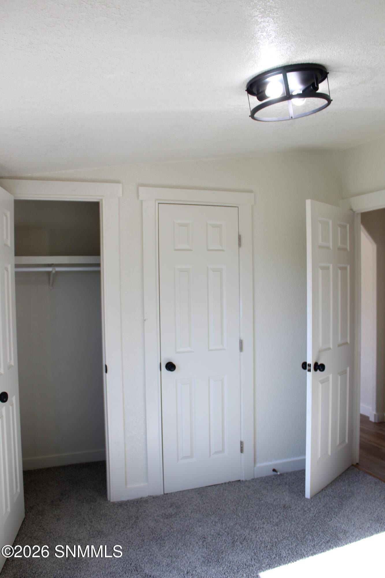 bedroom 1.2