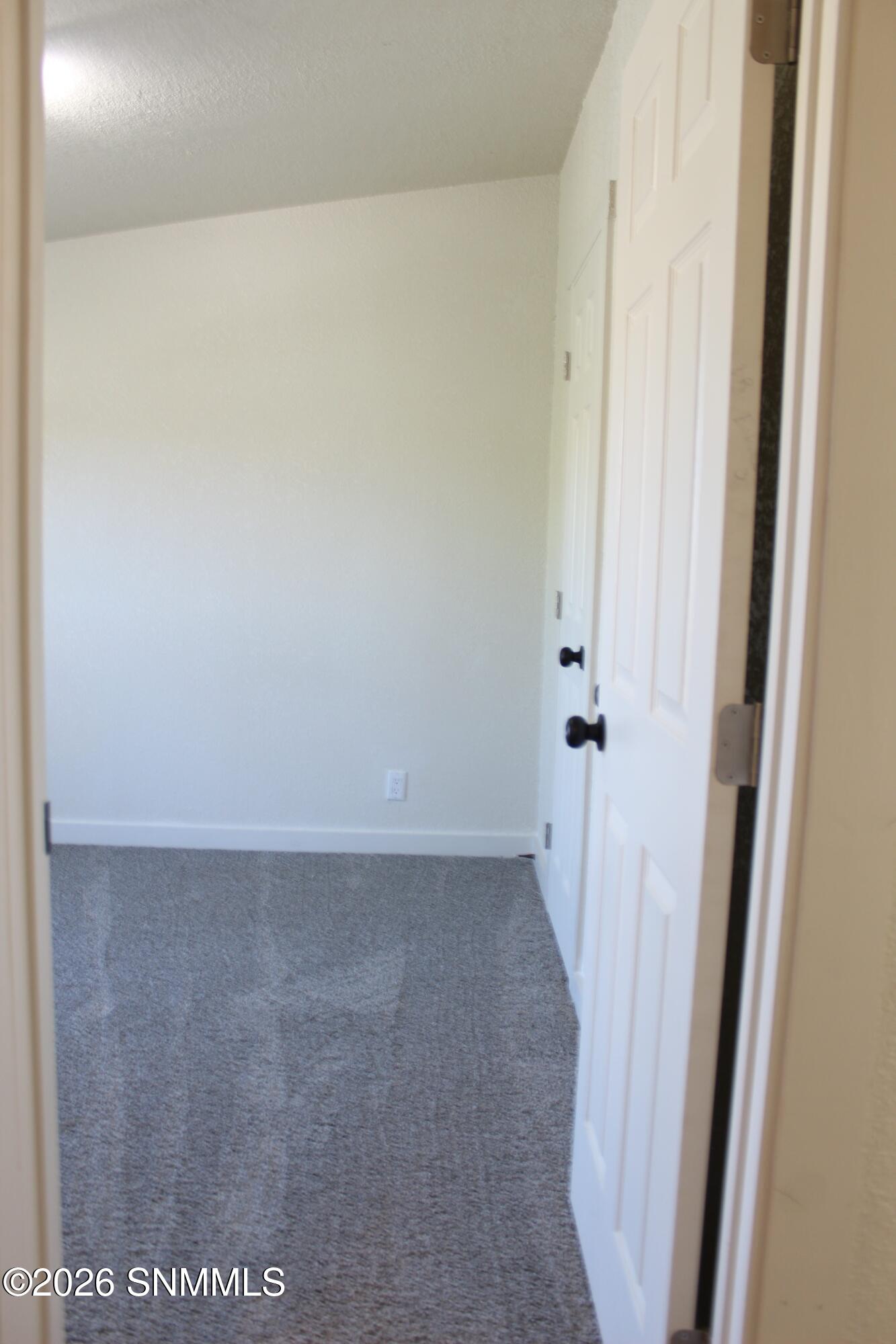 bedroom2