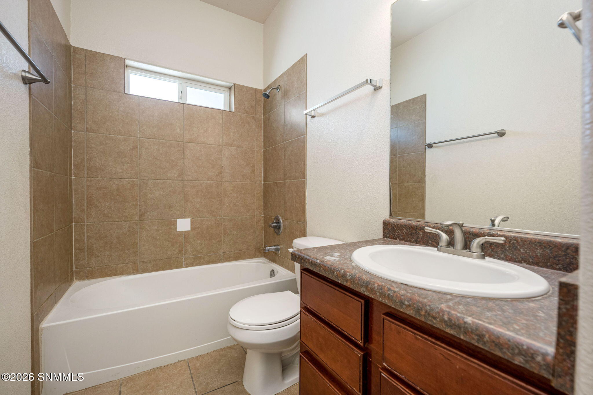 26-web-or-mls-Snappin Homes (Mesita4634)