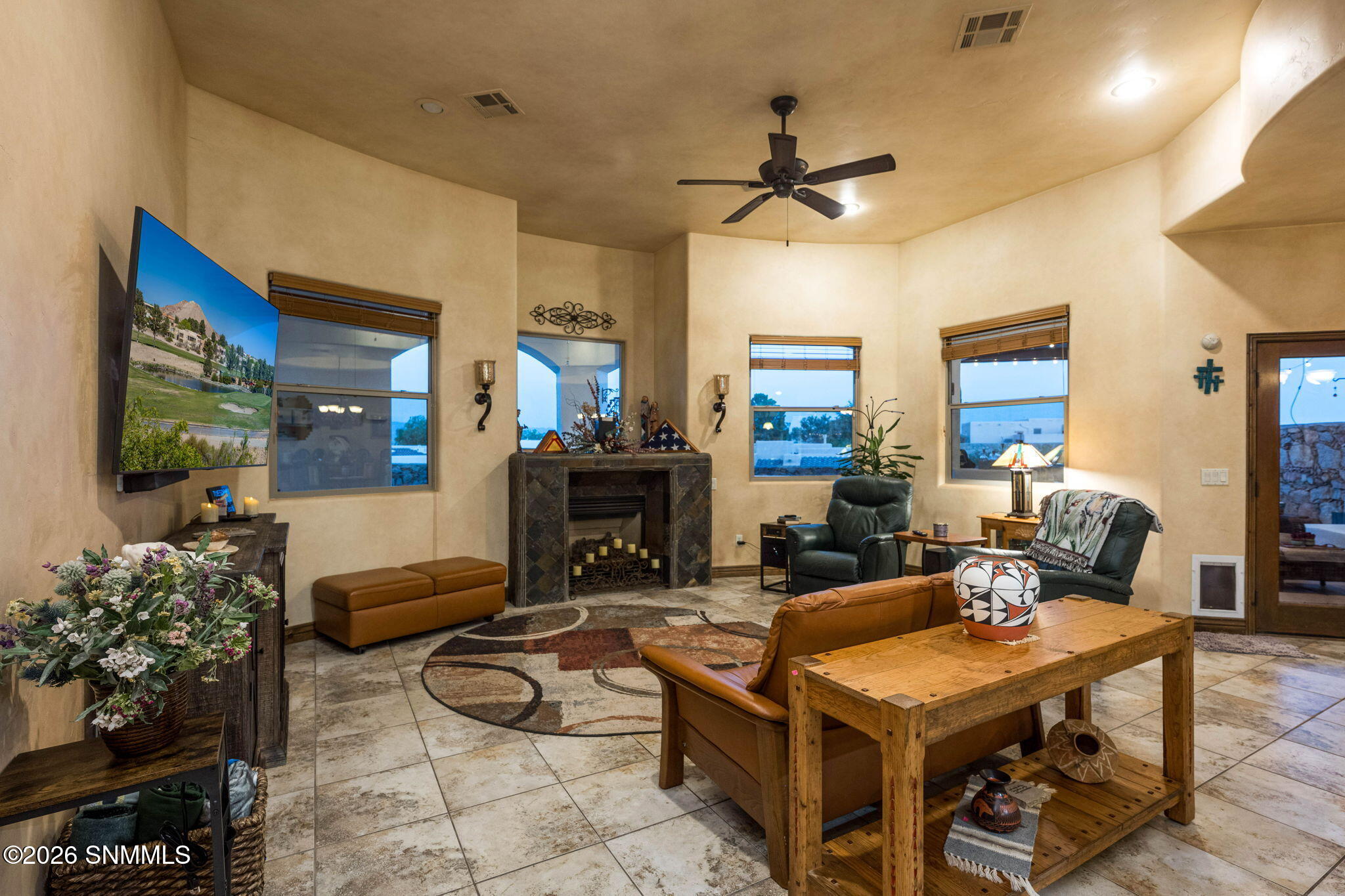 14-web-or-mls-Snappin Homes (Degas8243)-