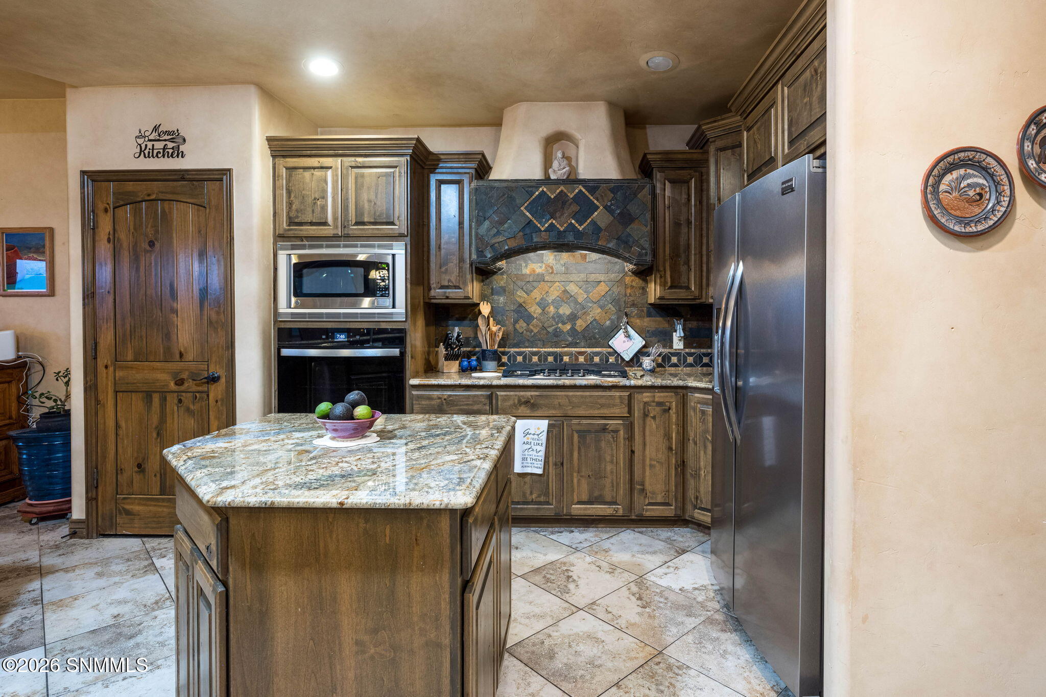 20-web-or-mls-Snappin Homes (Degas8243)-