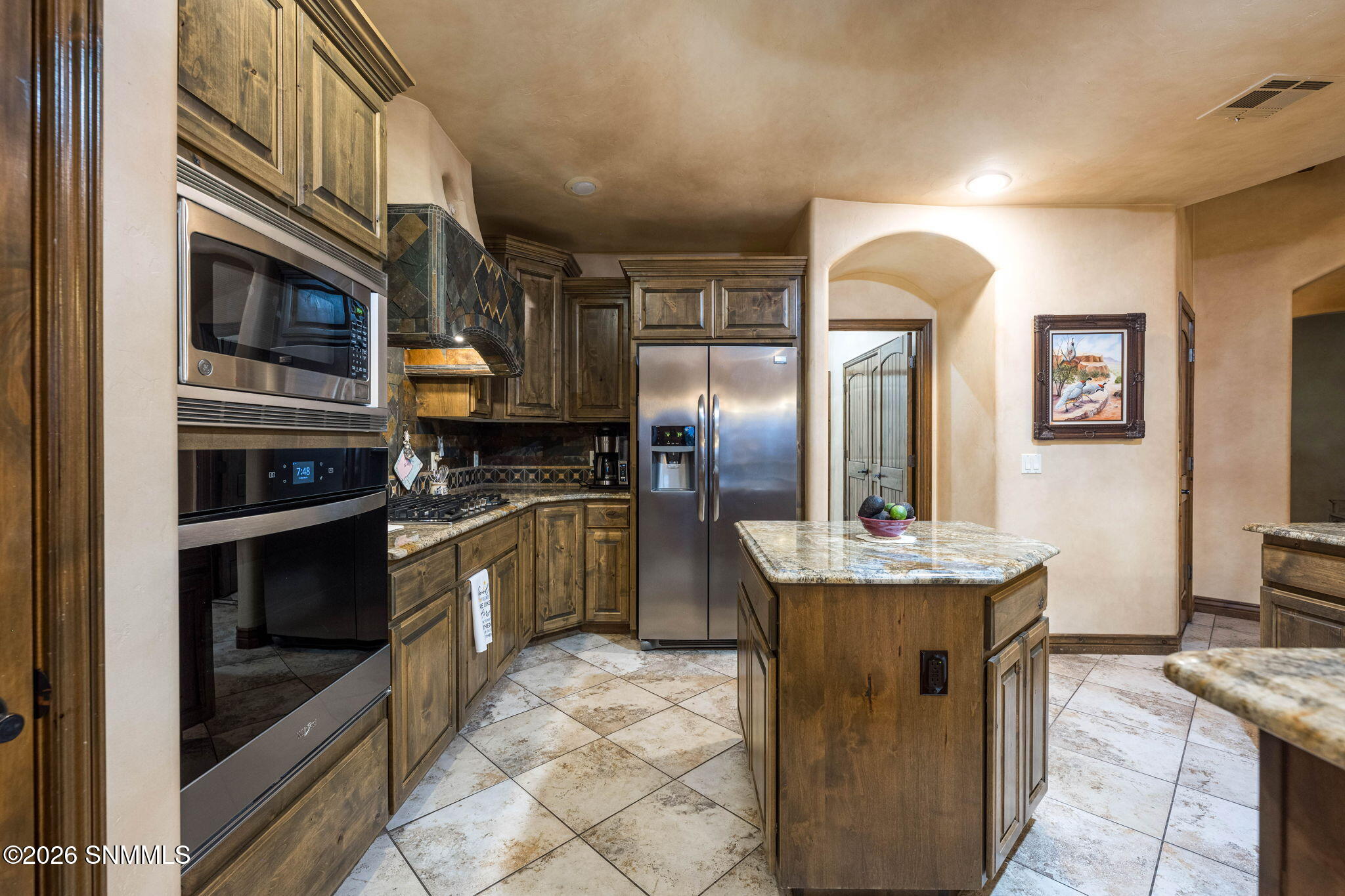 21-web-or-mls-Snappin Homes (Degas8243)-