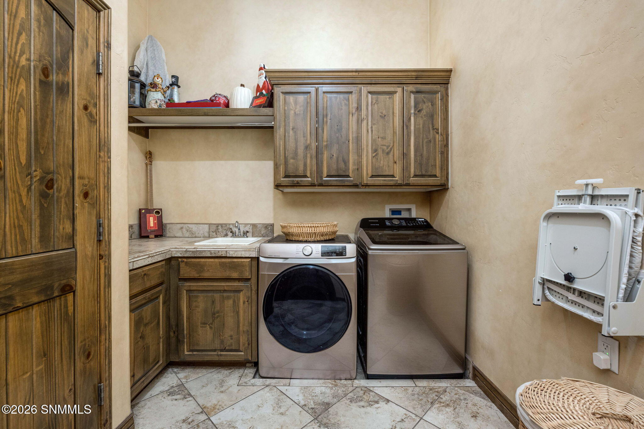 51-web-or-mls-Snappin Homes (Degas8243)-