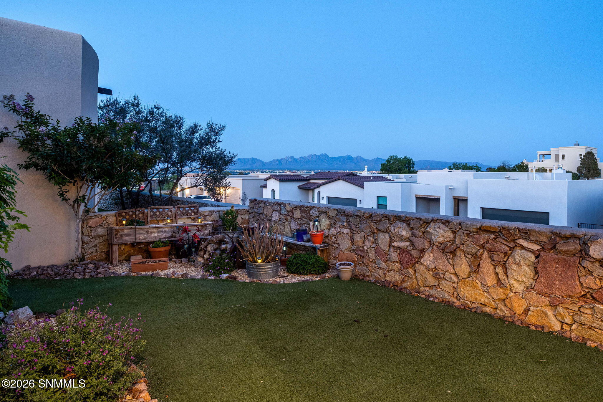 64-web-or-mls-Snappin Homes (Degas8243)-