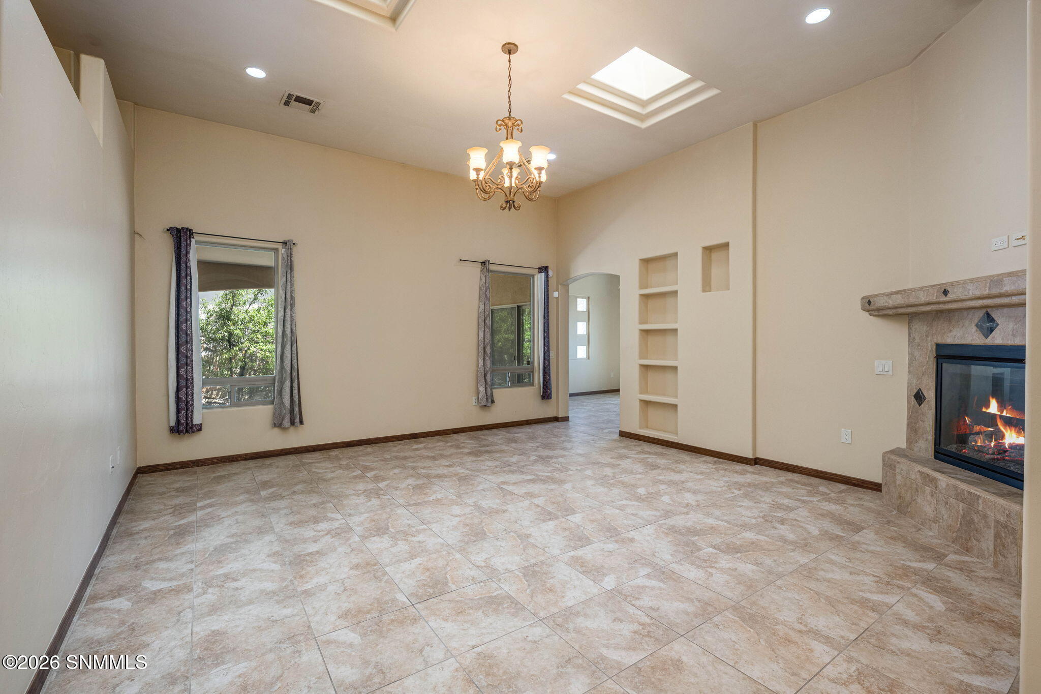11-web-or-mls-Snappin Homes (Tewa4337)-1
