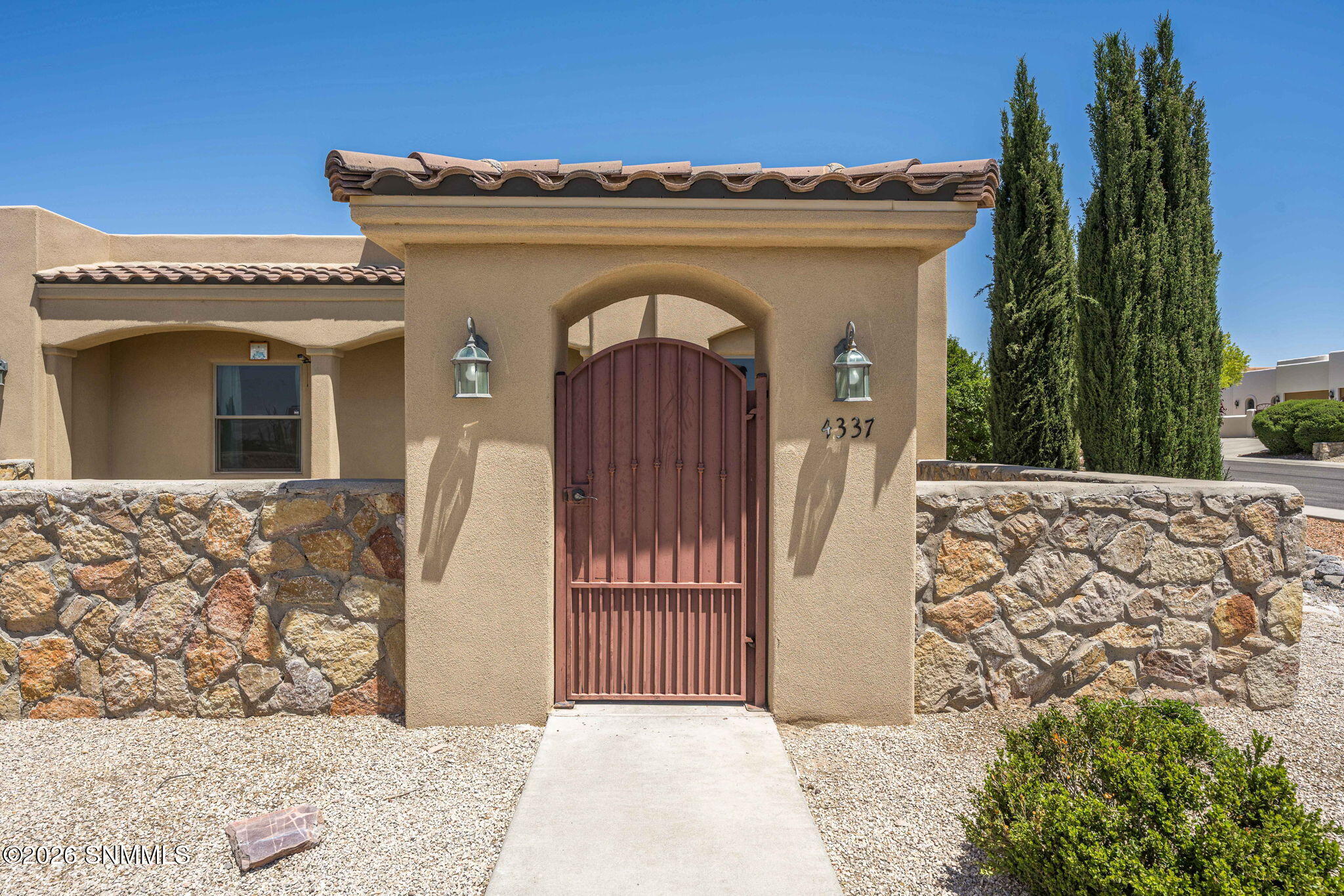 4-web-or-mls-Snappin Homes (Tewa4337)-4