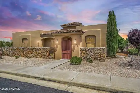 4337 Tewa Court, Las Cruces, New Mexico 88011, 4 Bedrooms Bedrooms, ,2 BathroomsBathrooms,Residential,For Sale,Tewa,2601602