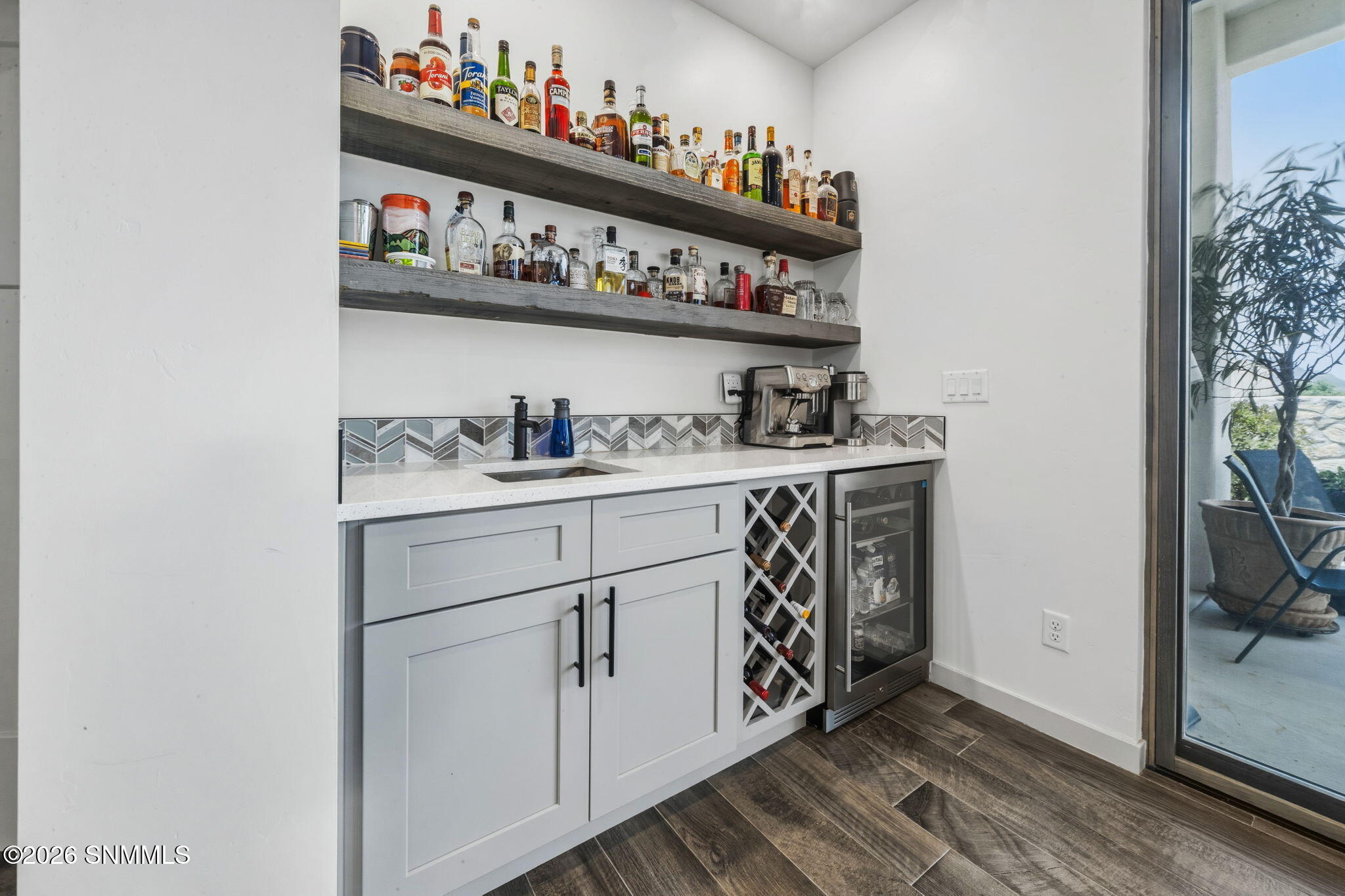 51-web-or-mls-A24I9431