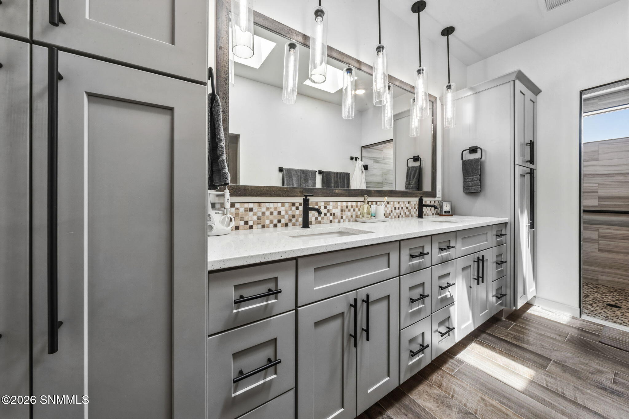 31-web-or-mls-A24I9353