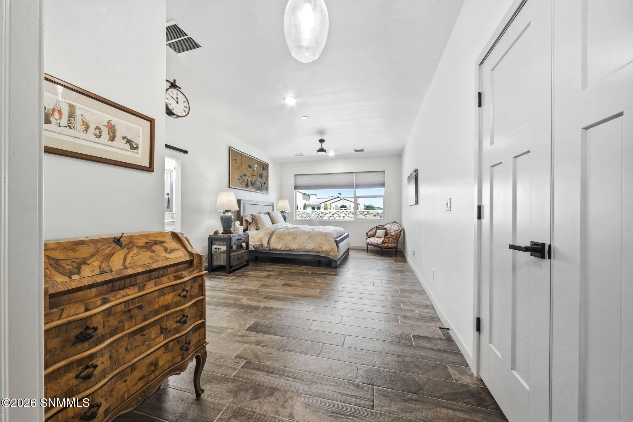 28-web-or-mls-A24I9350