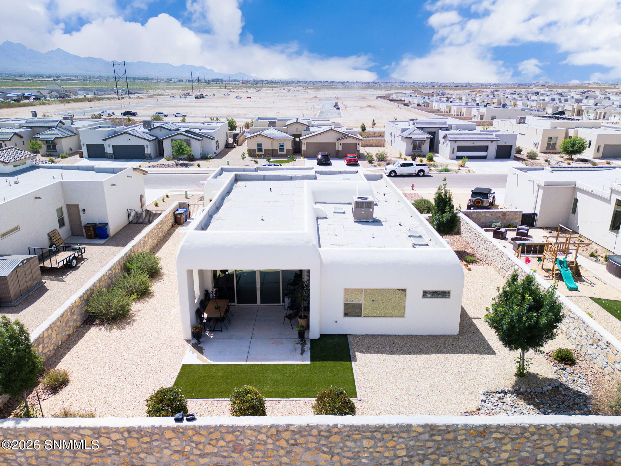 61-web-or-mls-DJI_0390
