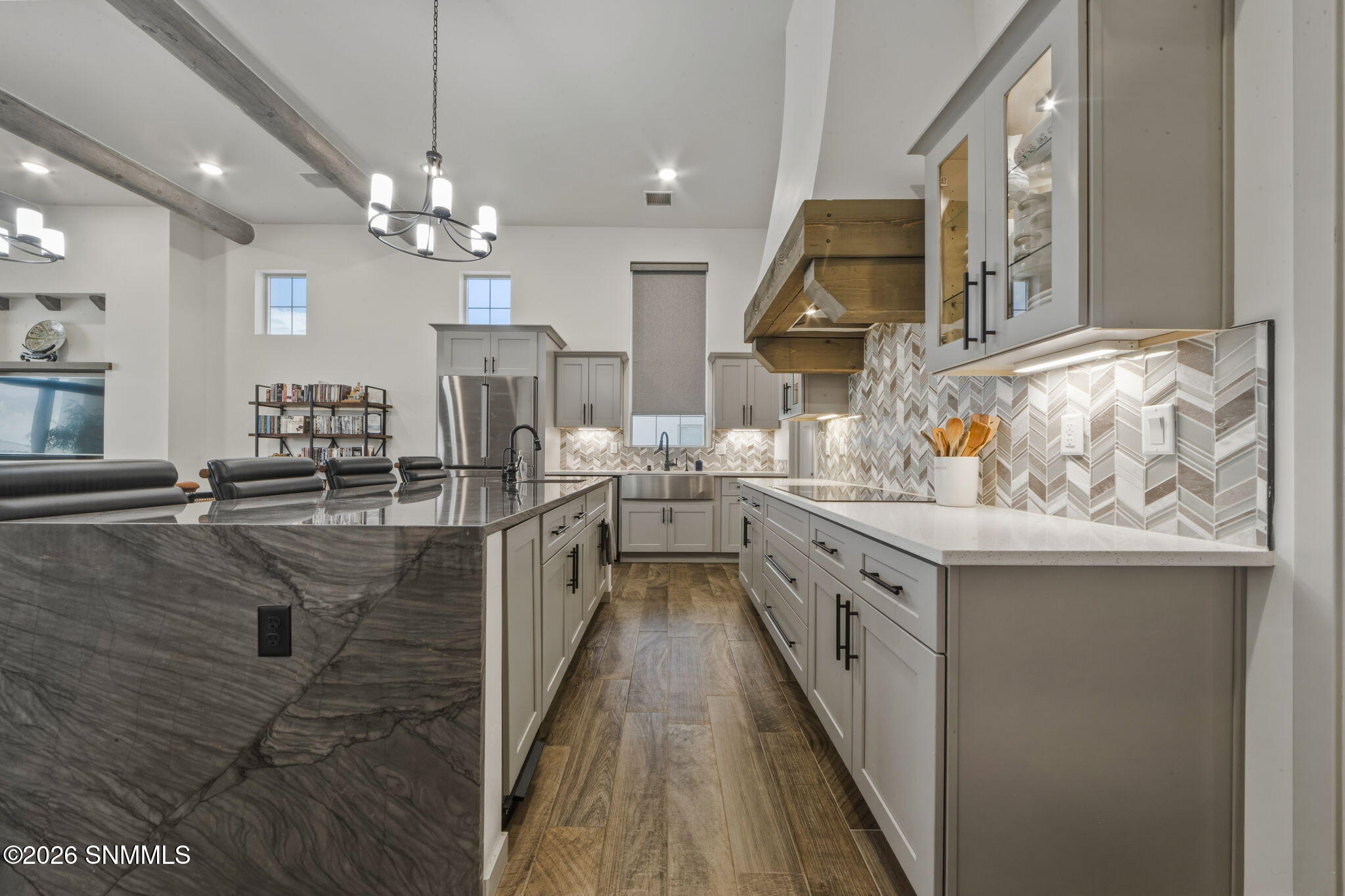 42-web-or-mls-A24I9398