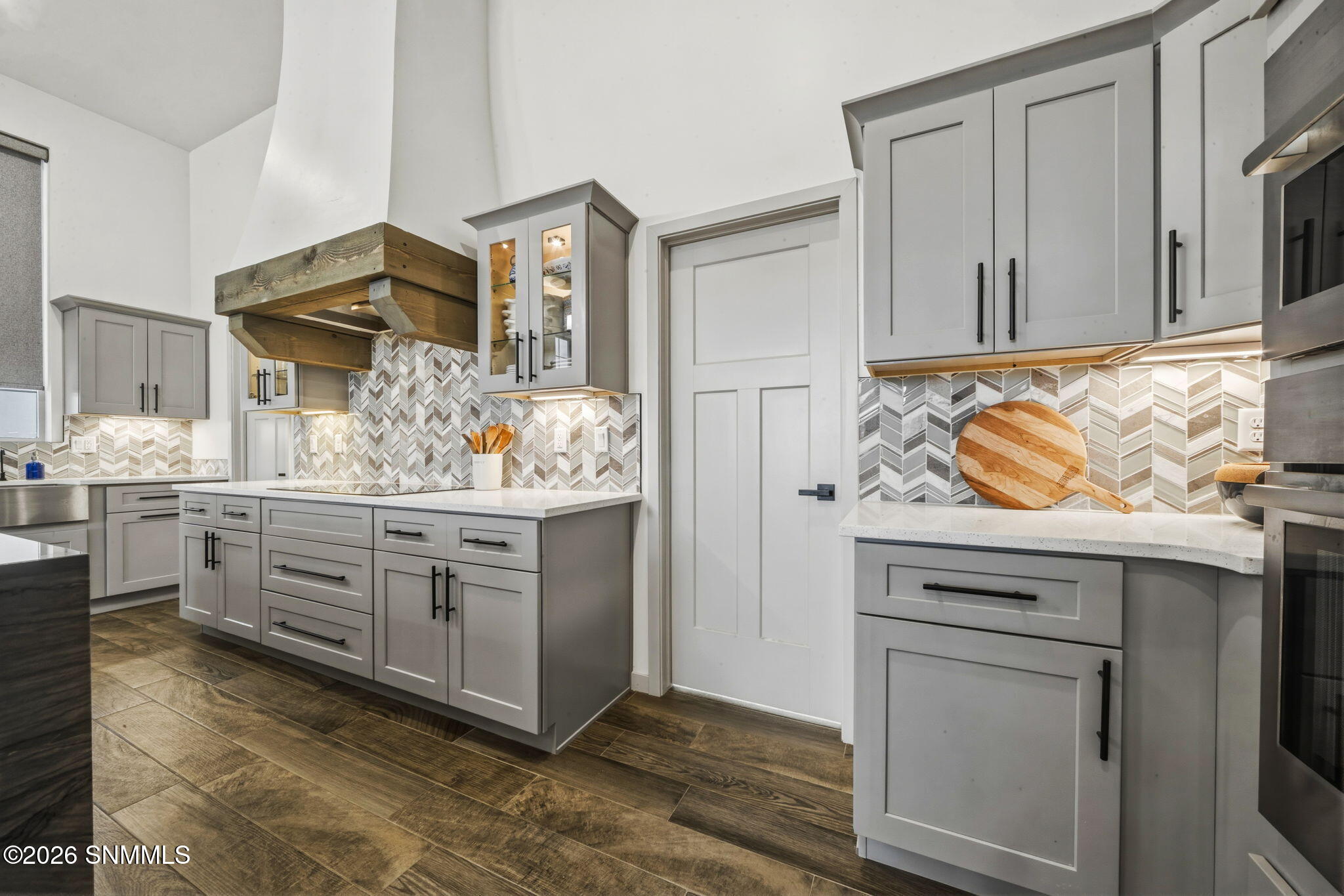 41-web-or-mls-A24I9395