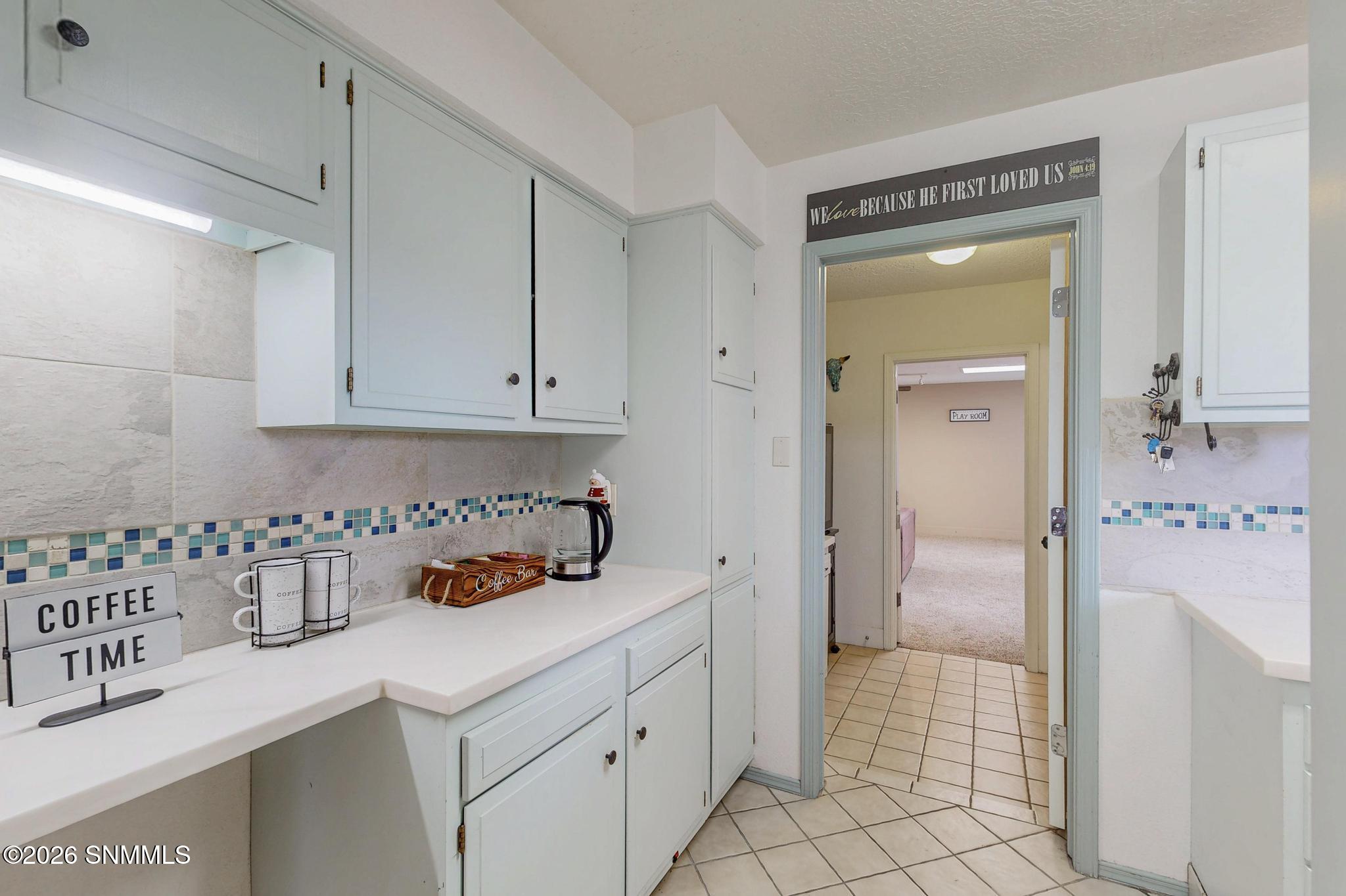13 butler's pantry