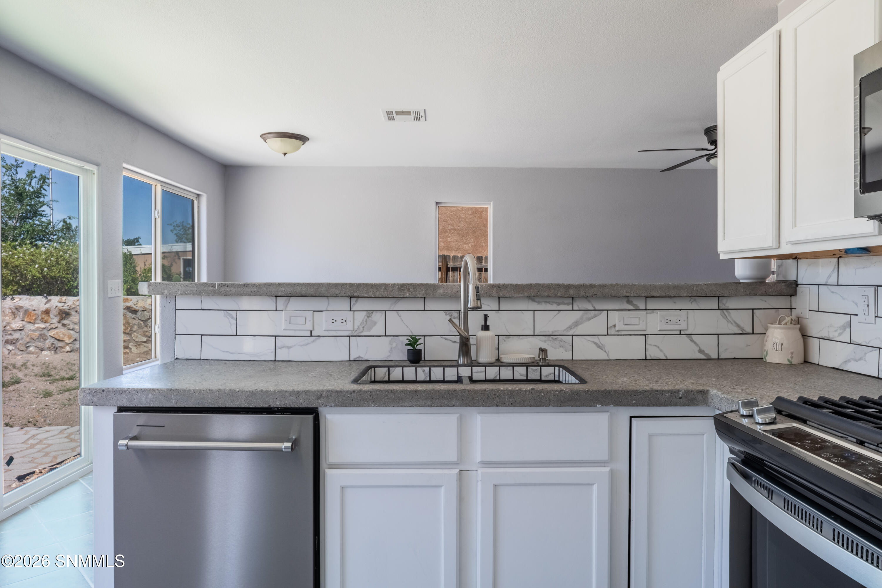 Salado (Kitchen)-4