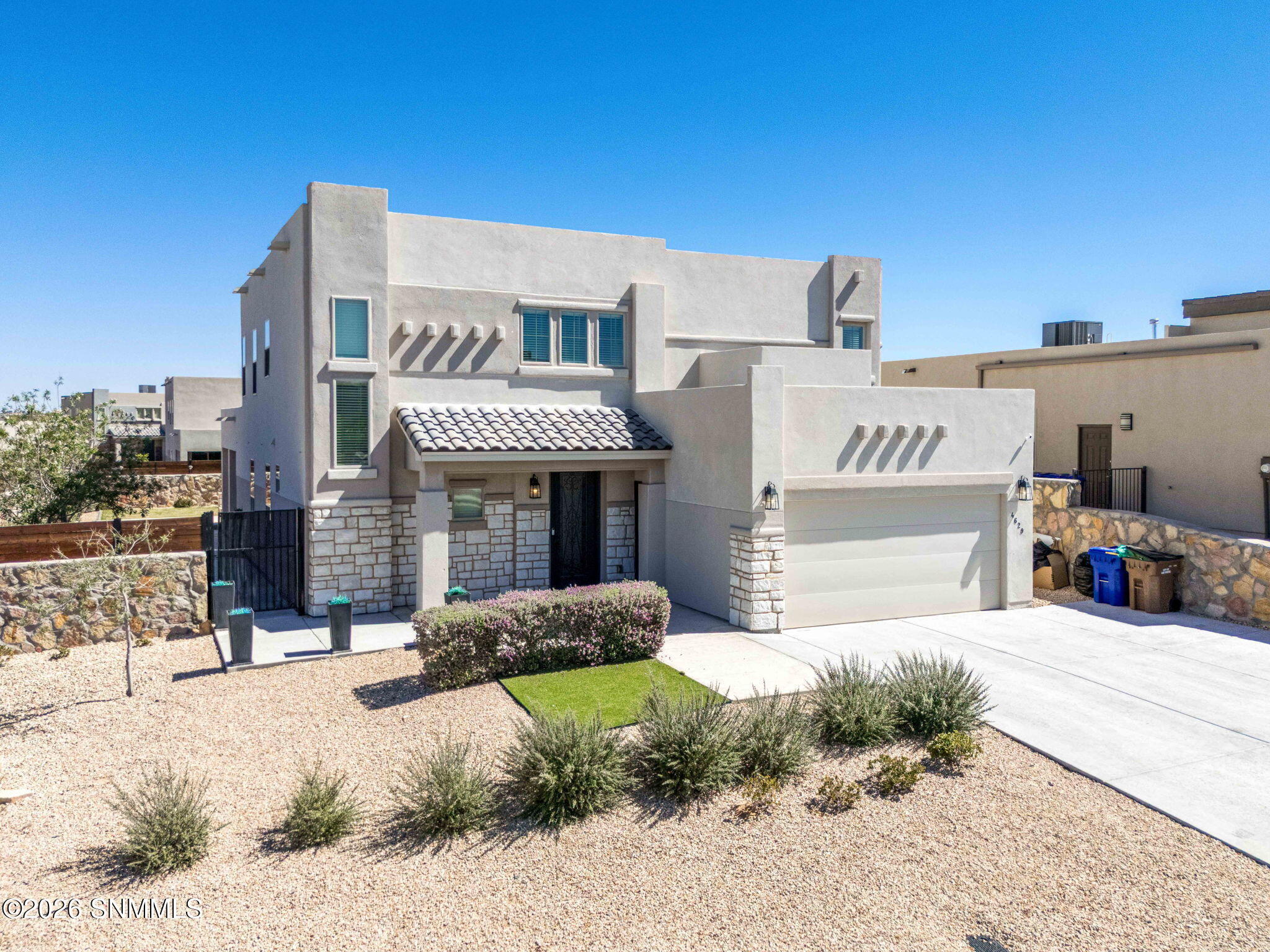 64-web-or-mls-Snappin Homes (AzureHills4