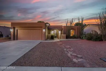 4112 Papago Court, Las Cruces, New Mexico 88005, 3 Bedrooms Bedrooms, ,2 BathroomsBathrooms,Residential,For Sale,Papago,2601638