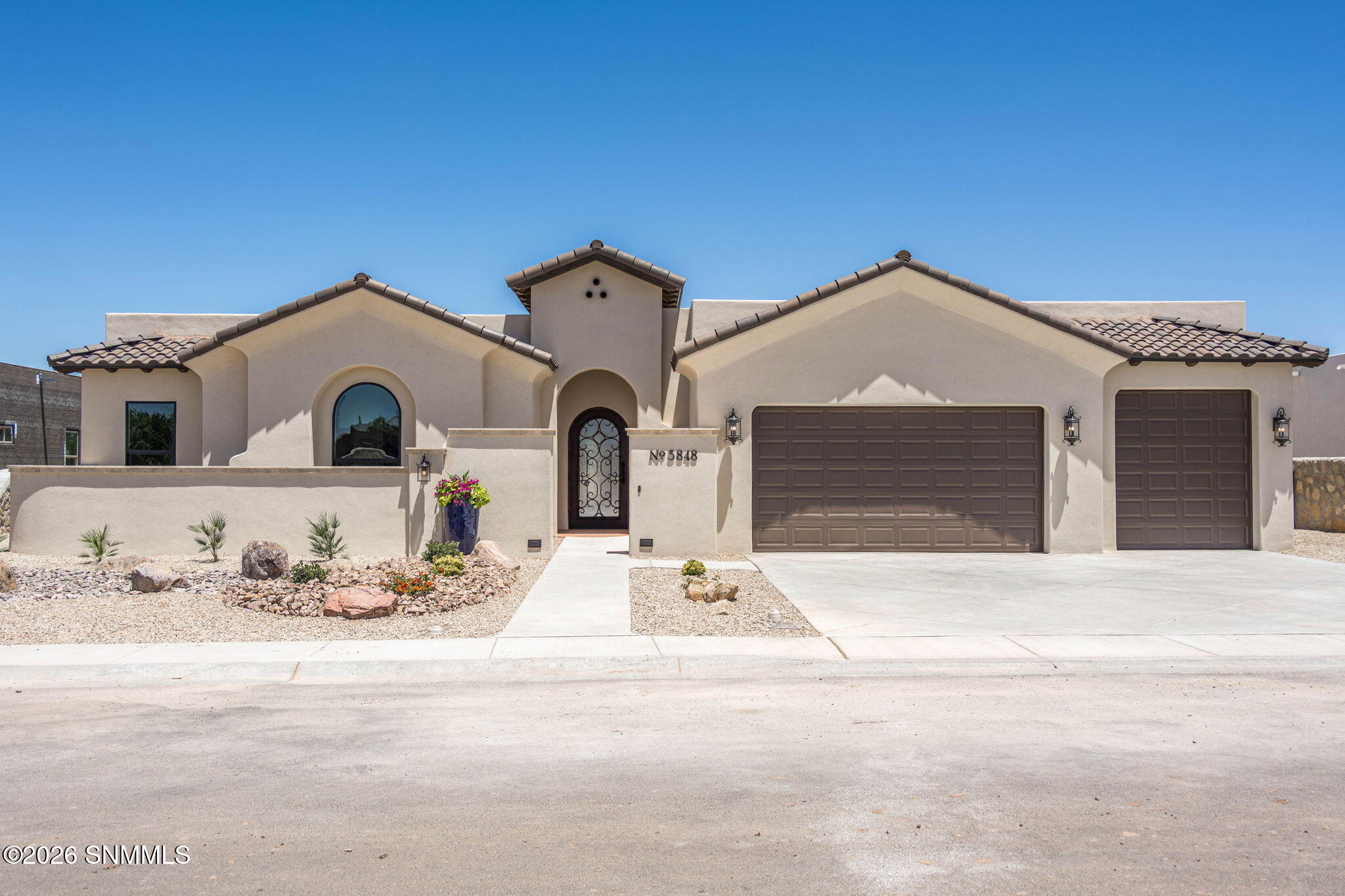 1-web-or-mls-Snappin Homes (SantaCatalin
