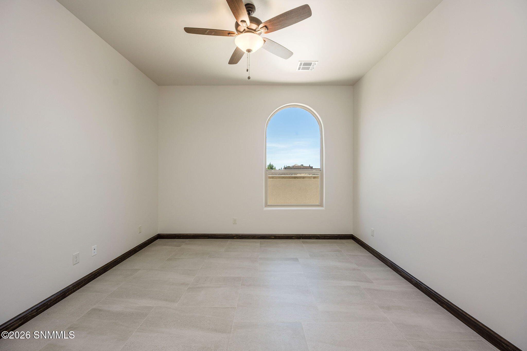 40-web-or-mls-Snappin Homes (SantaCatali