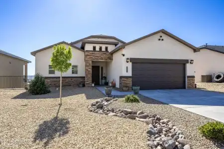 4009 Boardwalk Road, Las Cruces, New Mexico 88012, 4 Bedrooms Bedrooms, ,2.5 BathroomsBathrooms,Residential,For Sale,Boardwalk,2503702