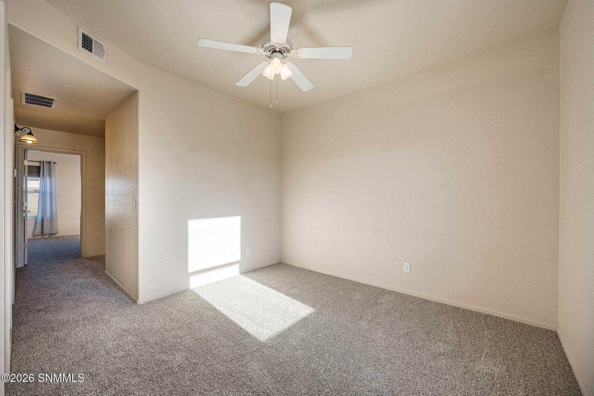 26-web-or-mls-Snappin Homes (Rimrock4626