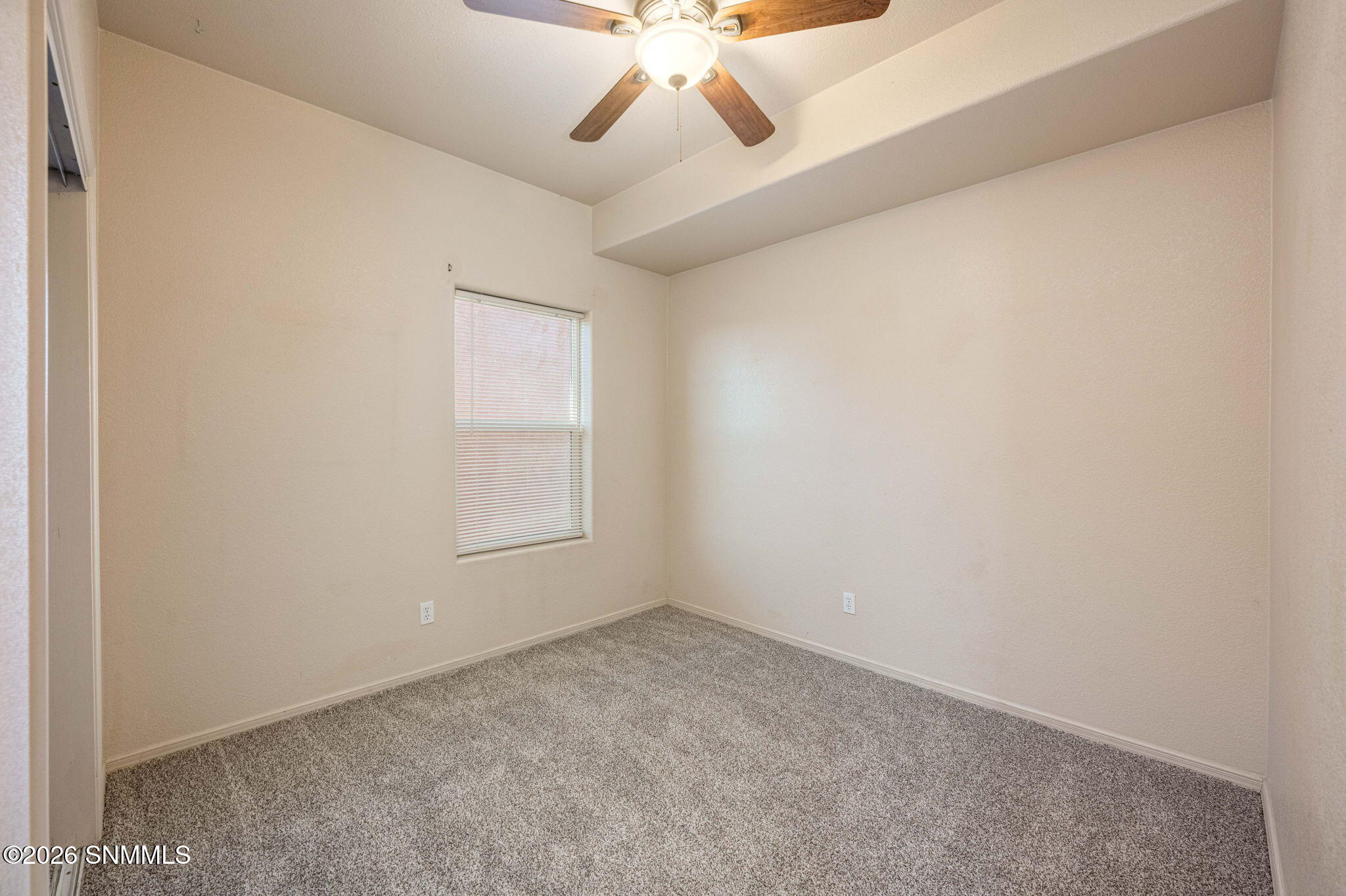 44-web-or-mls-Snappin Homes (Rimrock4626