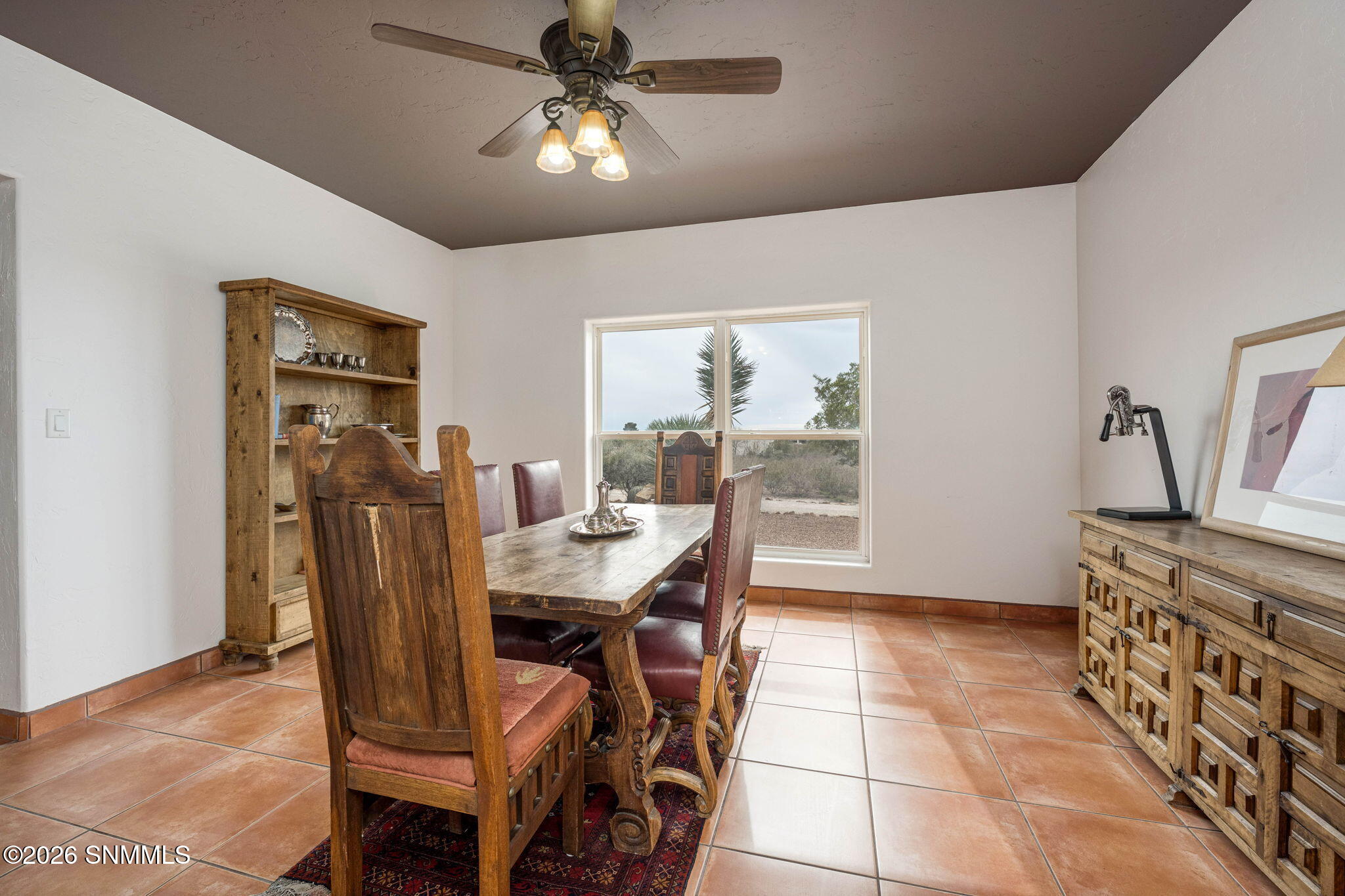 25-web-or-mls-Snappin Homes (SilkOak8801