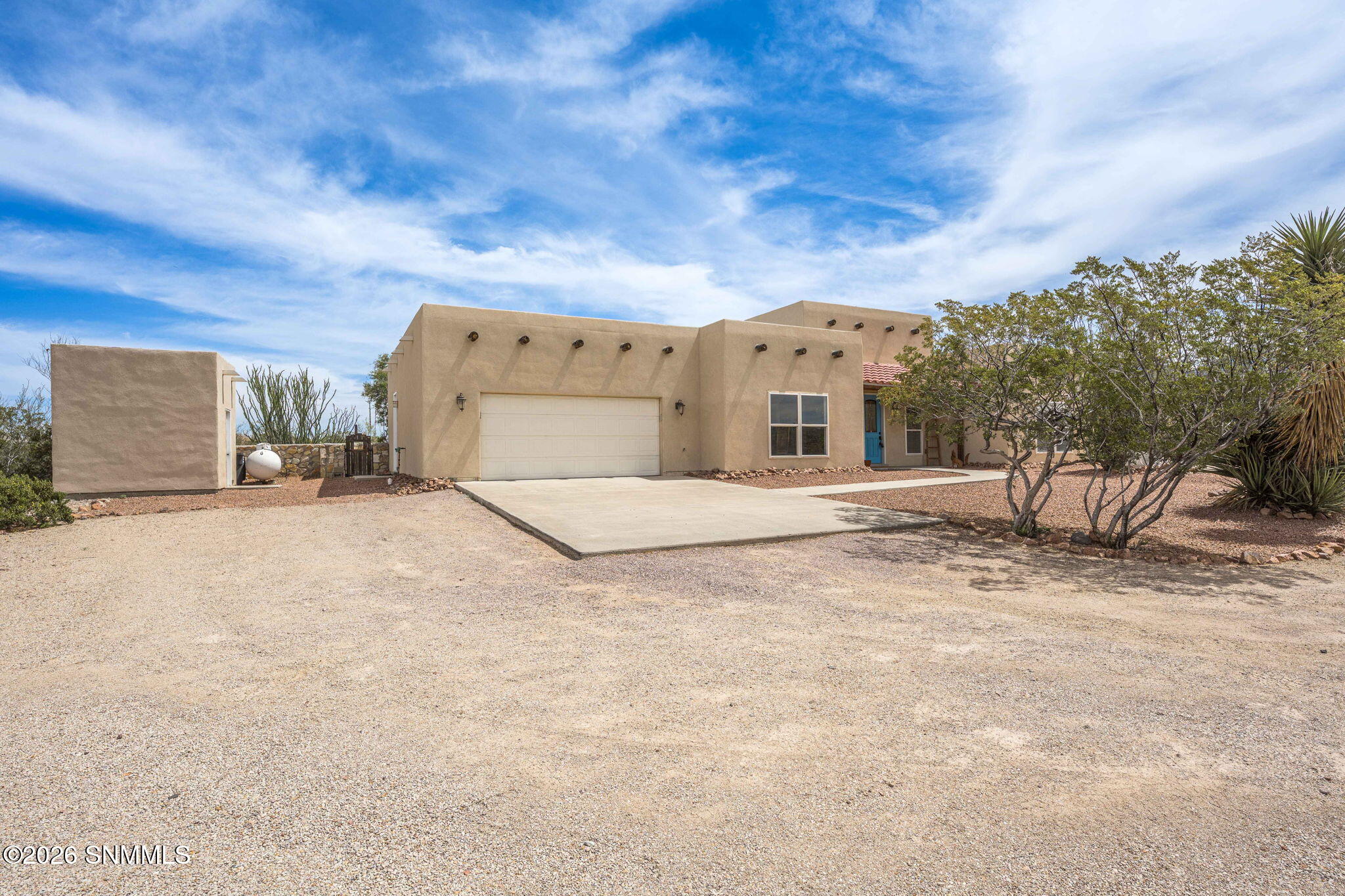 7-web-or-mls-Snappin Homes (SilkOak8801)