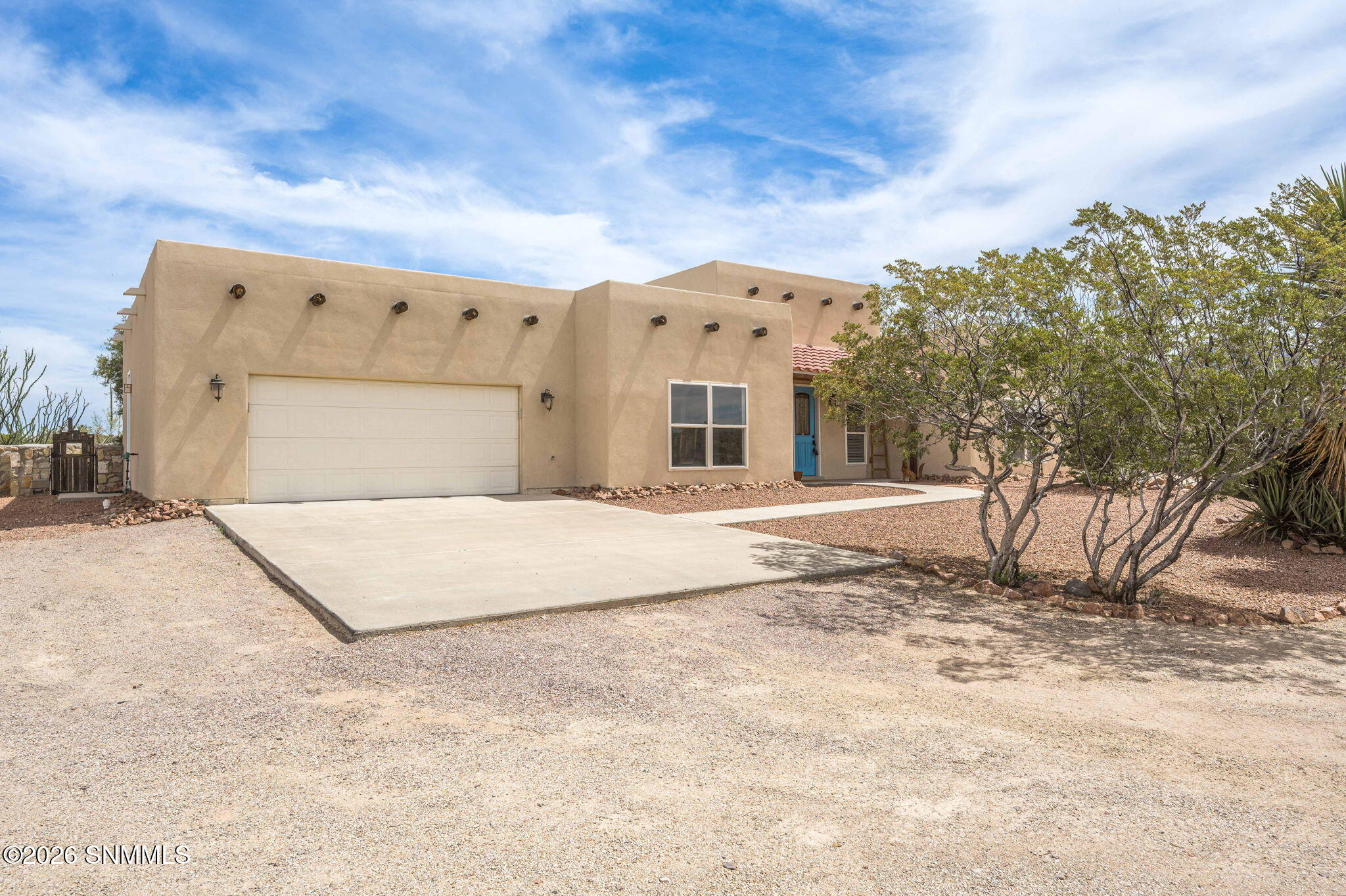 8-web-or-mls-Snappin Homes (SilkOak8801)