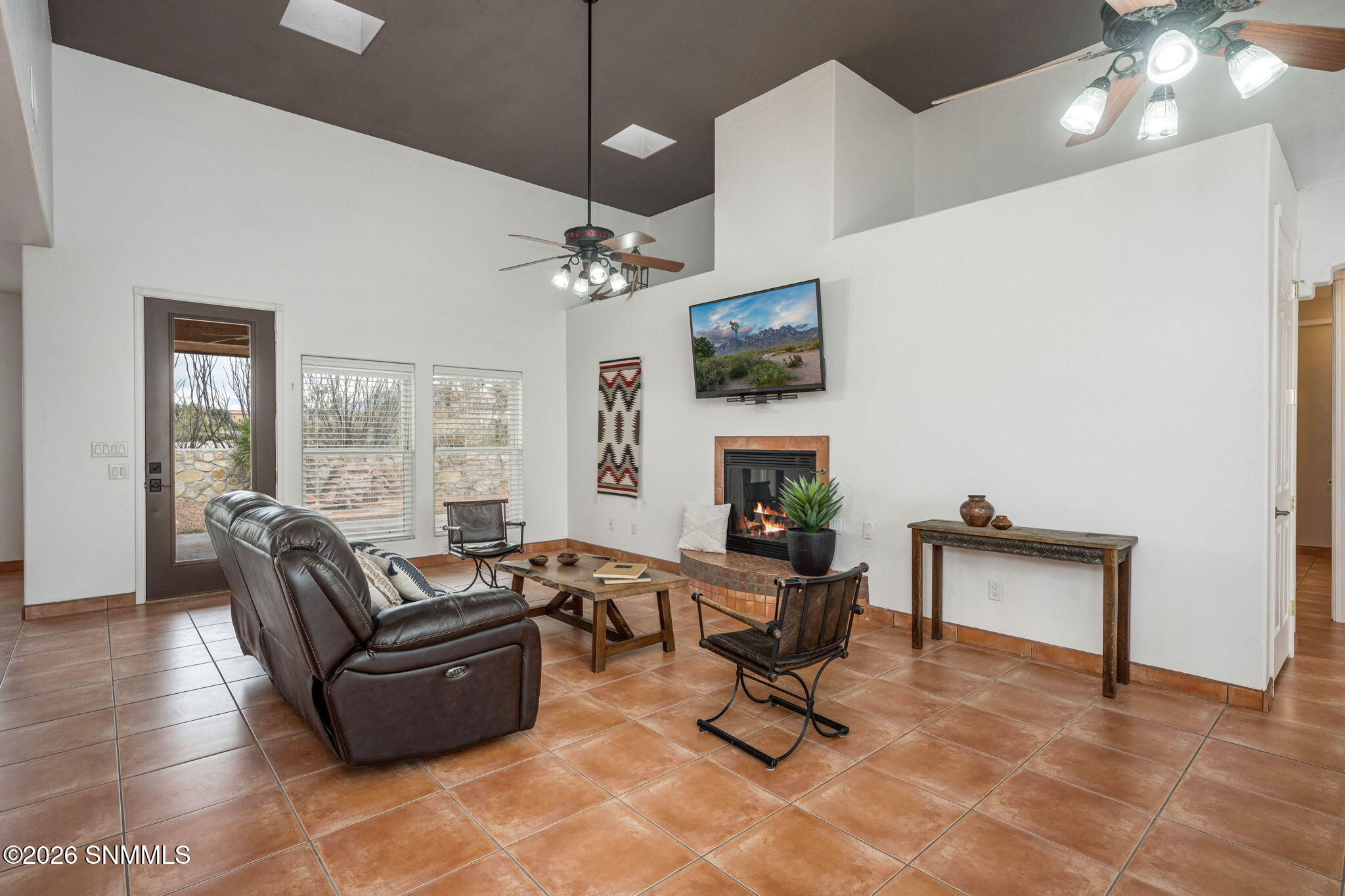 10-web-or-mls-Snappin Homes (SilkOak8801