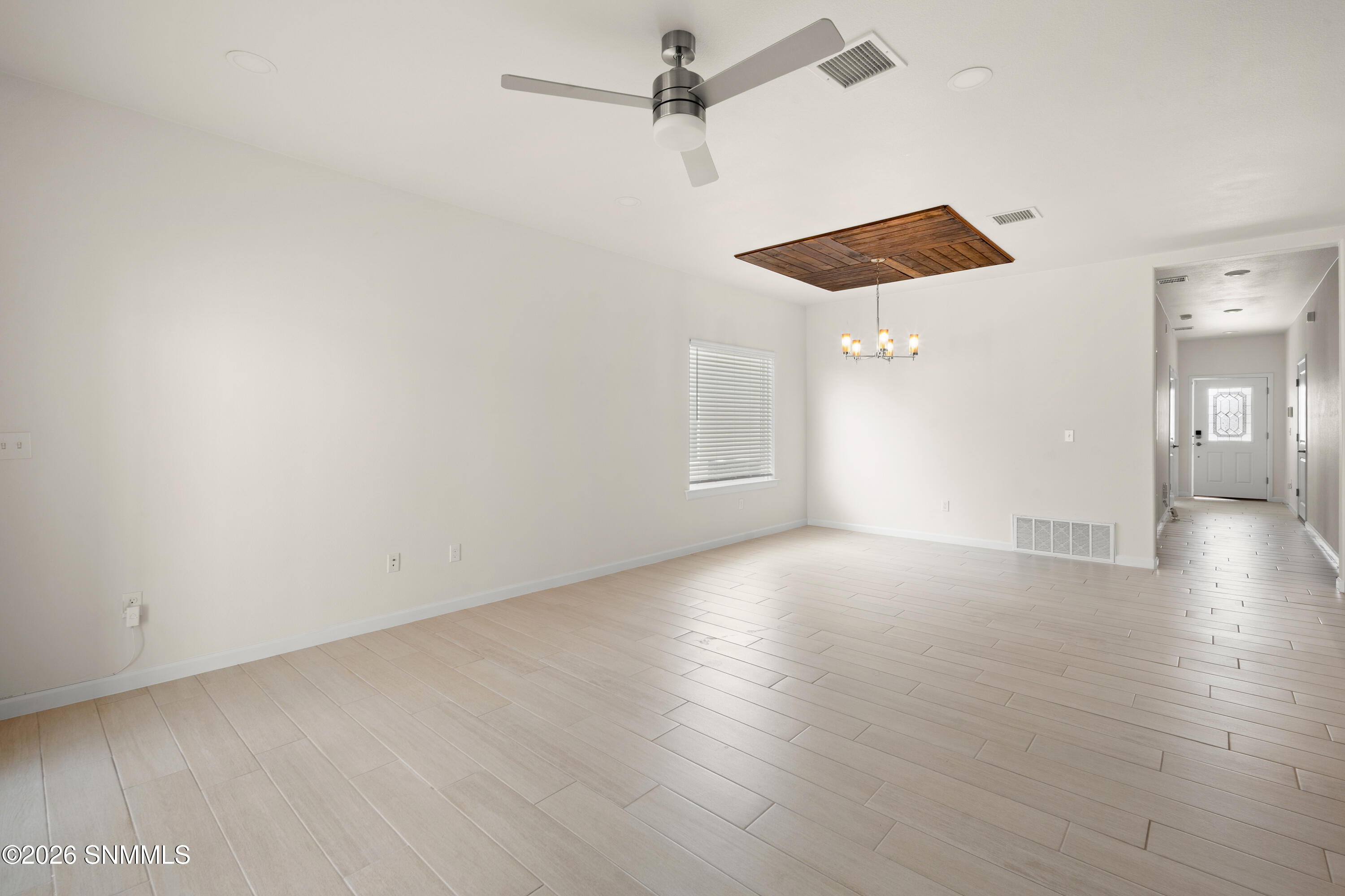 6058-Olive-Tree-MLS-Camera-Guy-13