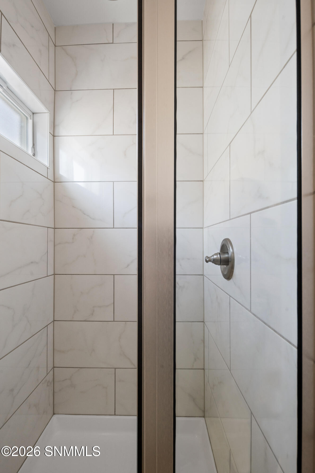 6058-Olive-Tree-MLS-Camera-Guy-22