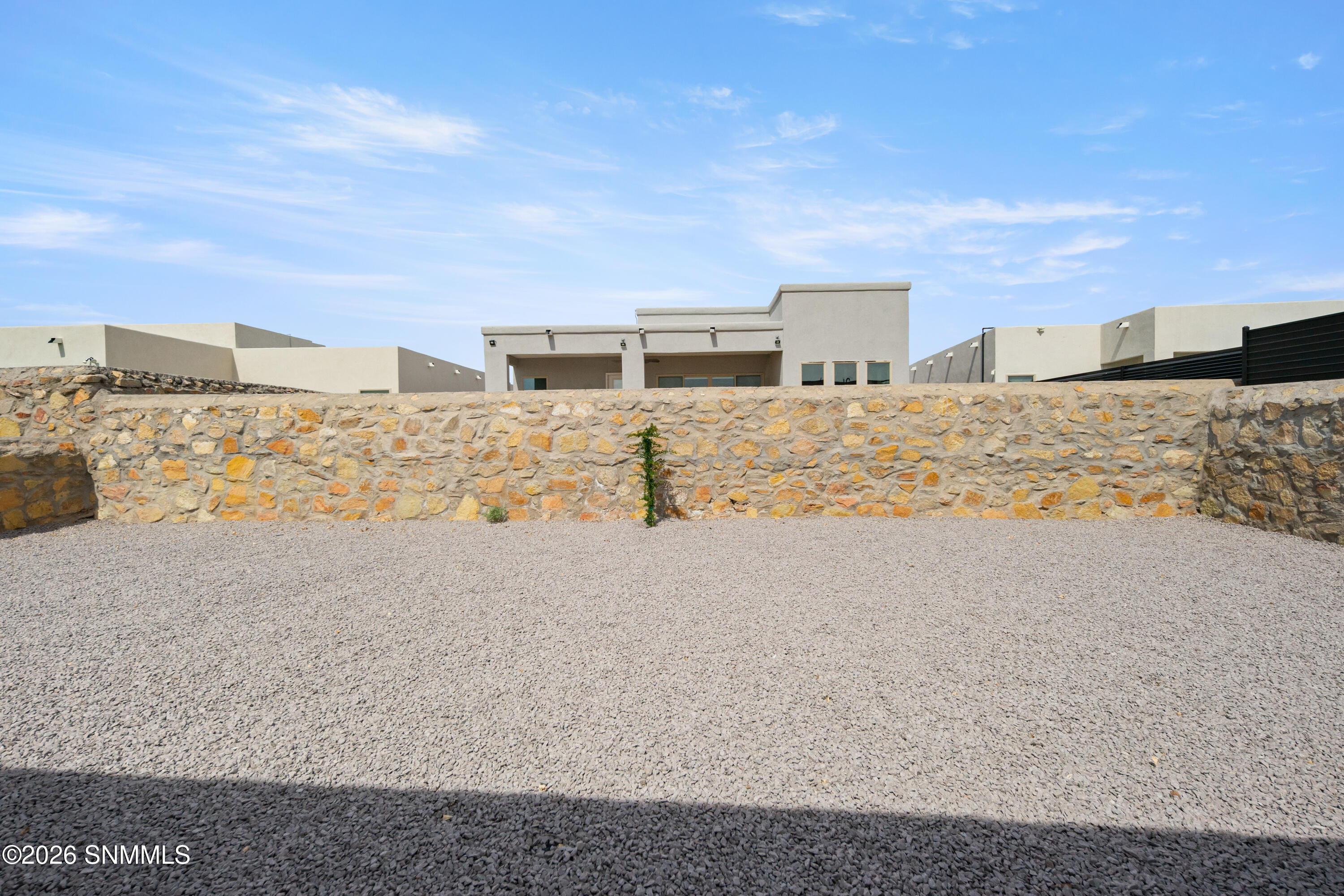 6058-Olive-Tree-MLS-Camera-Guy-27
