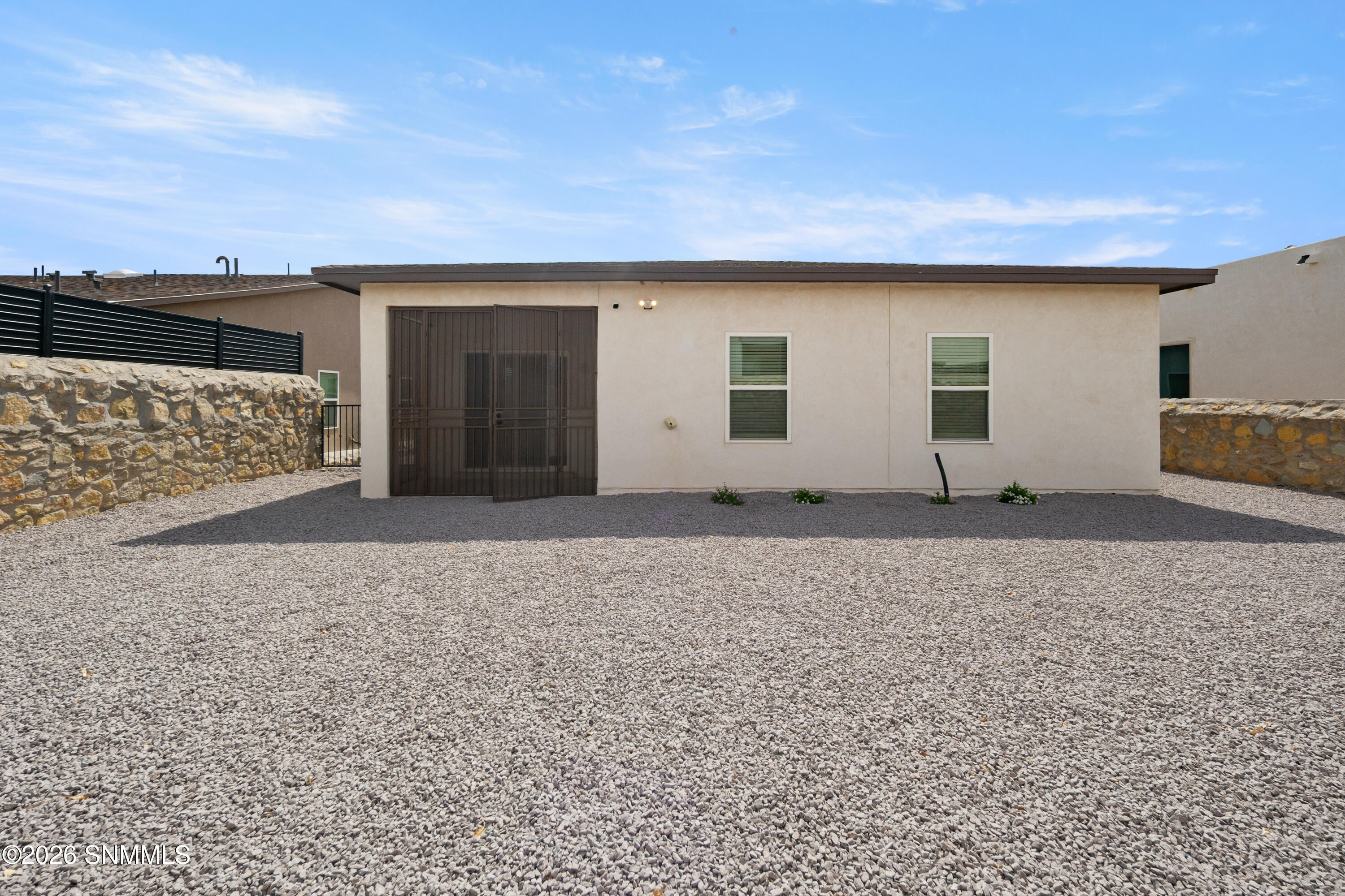 6058-Olive-Tree-MLS-Camera-Guy-29