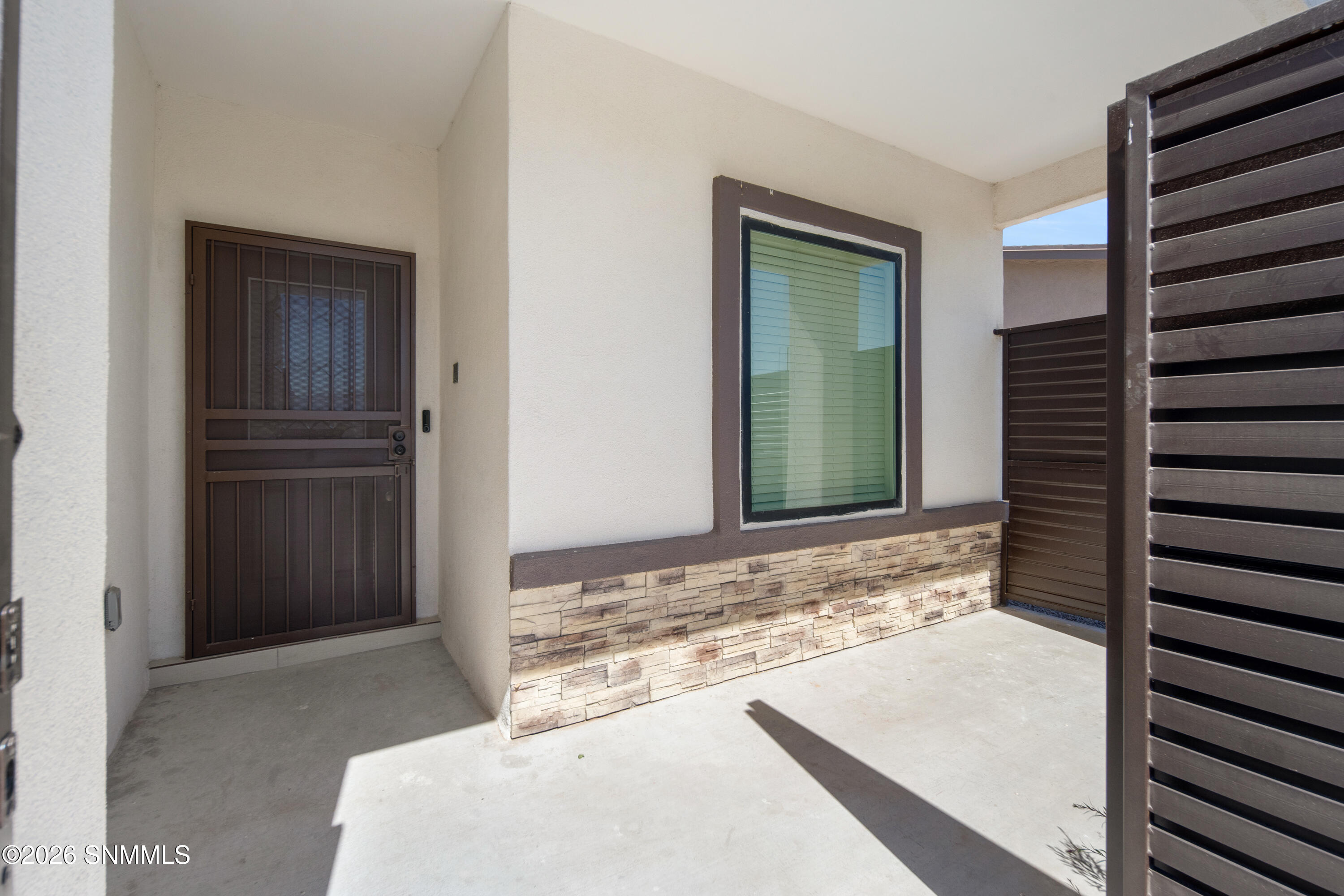 6058-Olive-Tree-MLS-Camera-Guy-5