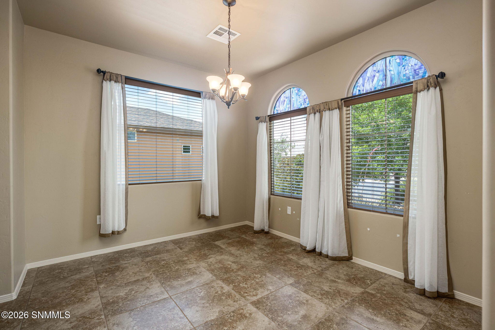 14-web-or-mls-Snappin Homes (AguaCalient
