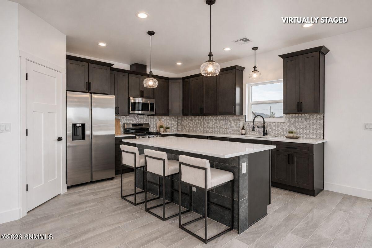 6537 Swan - Kitchen  Virtually Staged