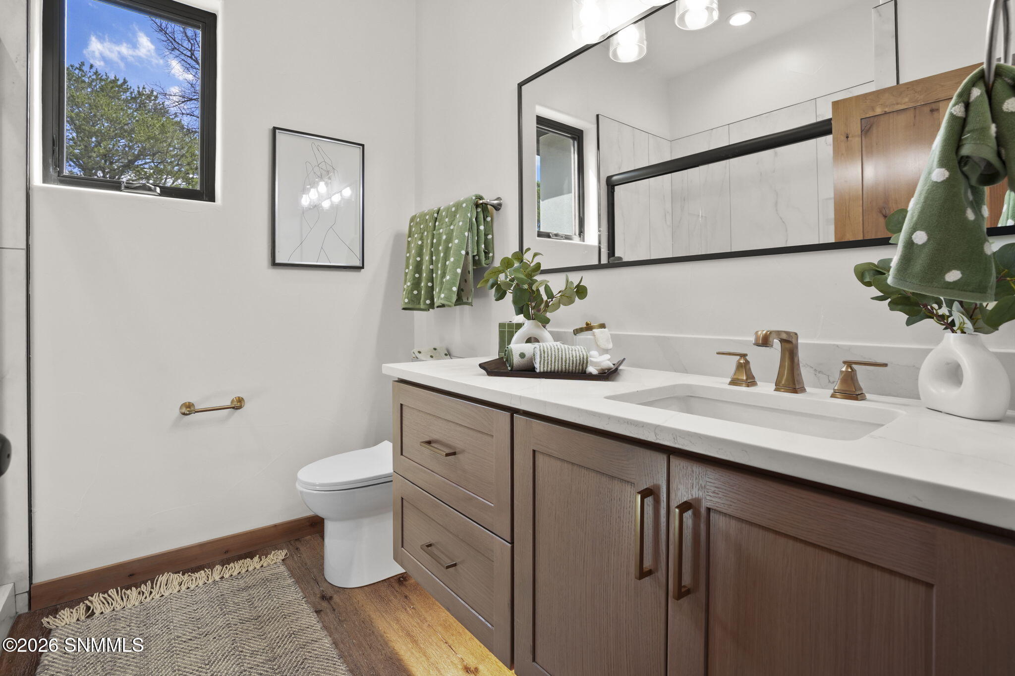 208-Deer-Park-Bath.jpg